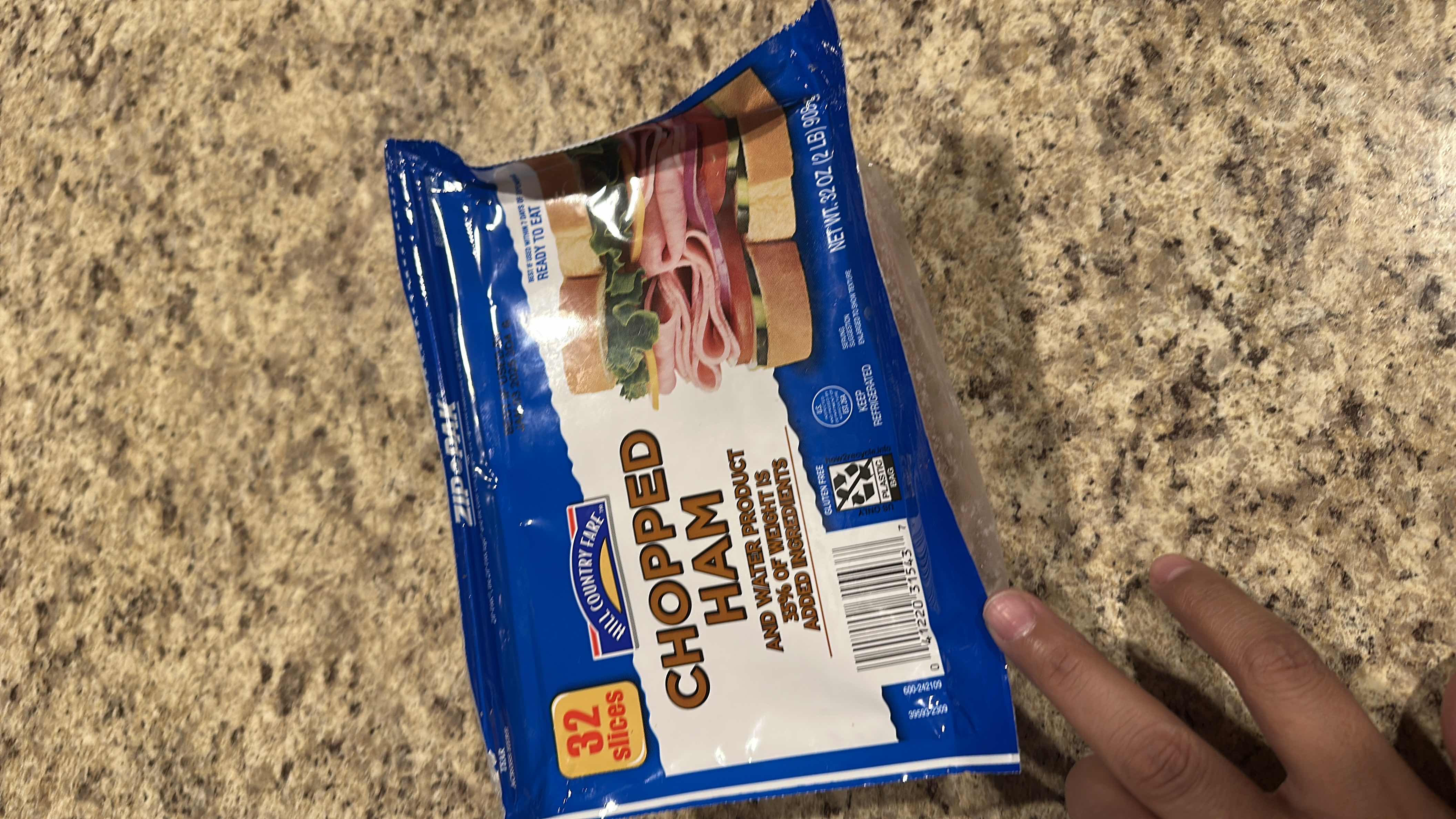 This is a package of chopped ham containing 32 slices, with 60 calories per serving. It is gluten-free and ready to eat.