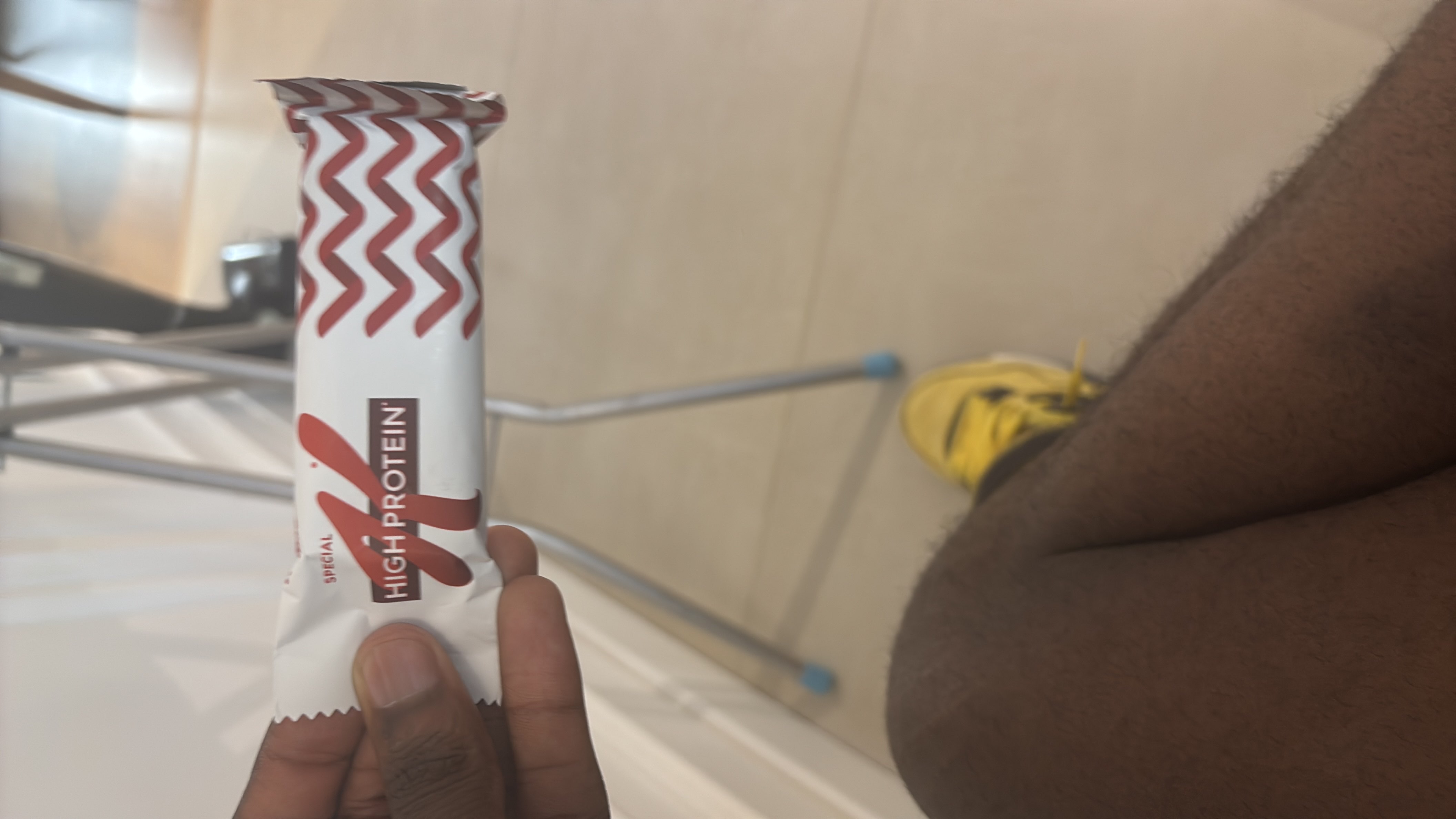 A high-protein snack bar with a balanced mix of protein, carbs, and fats, suitable for a quick energy boost.