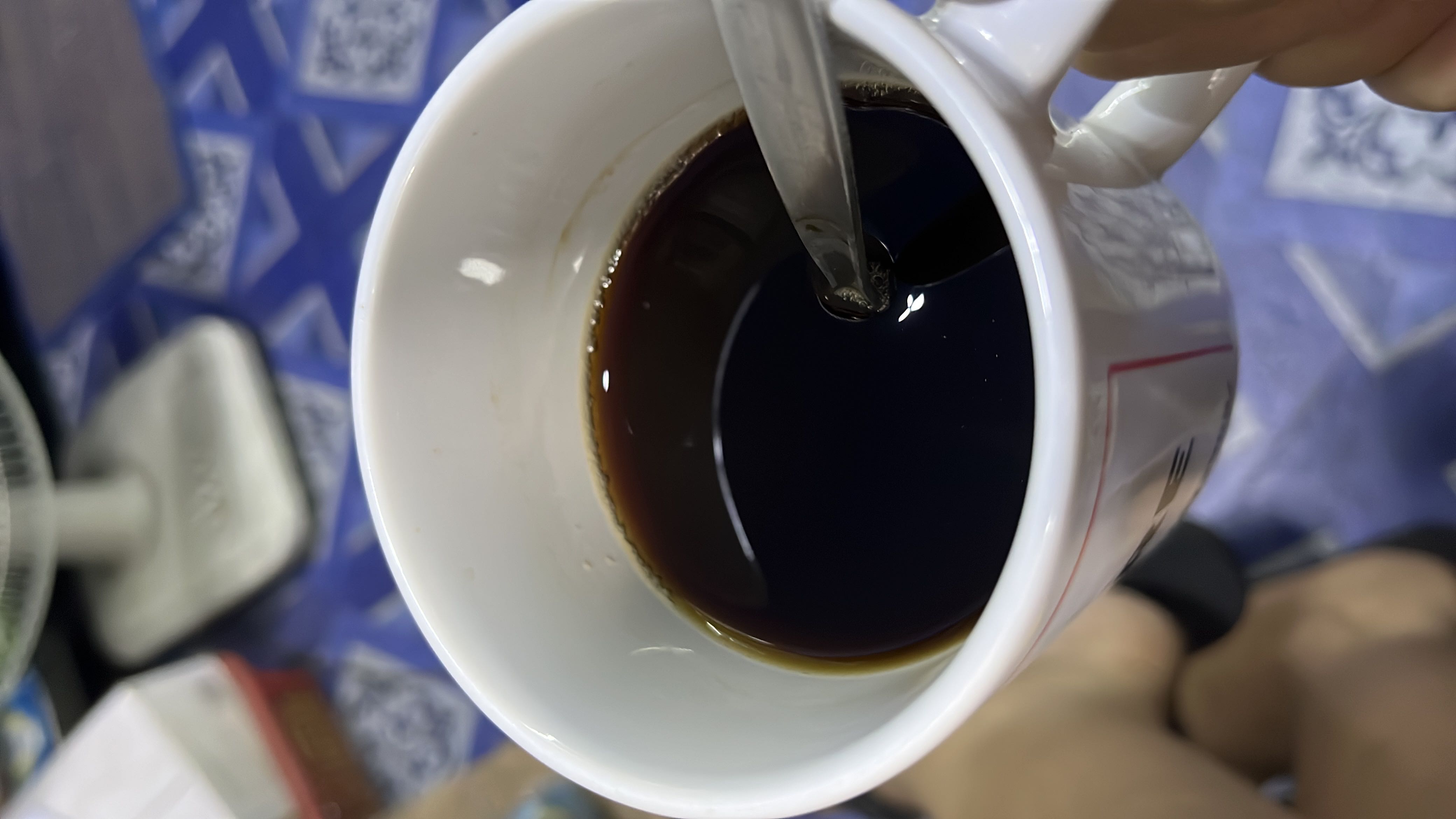 A cup of black coffee, low in calories and free of fats, carbs, and protein.