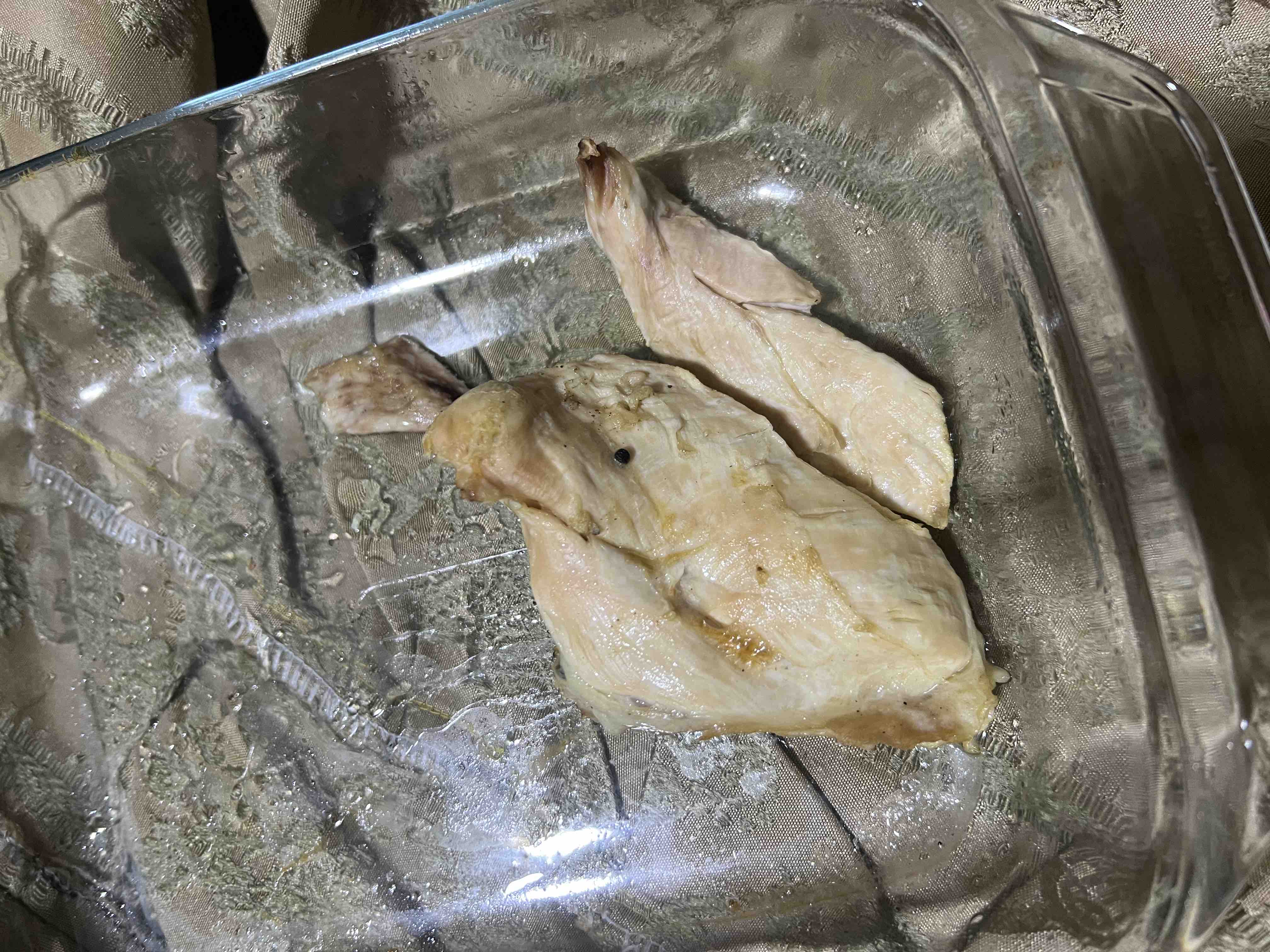 The image shows a cooked chicken breast, which is a high-protein, low-fat food item.