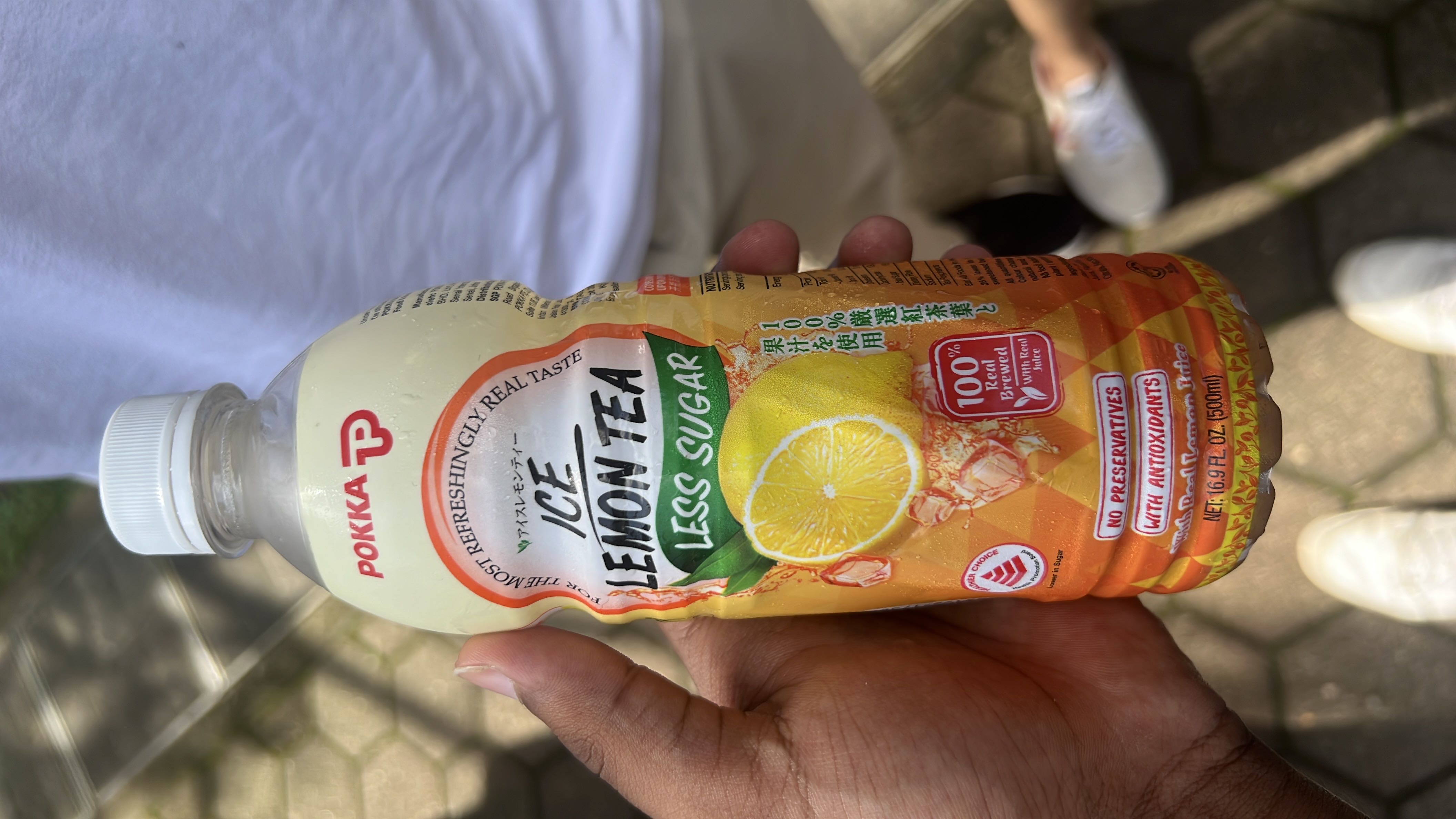 Pokka Ice Lemon Tea (Less Sugar) is a refreshing black tea beverage with real lemon juice, containing no preservatives and added antioxidants.