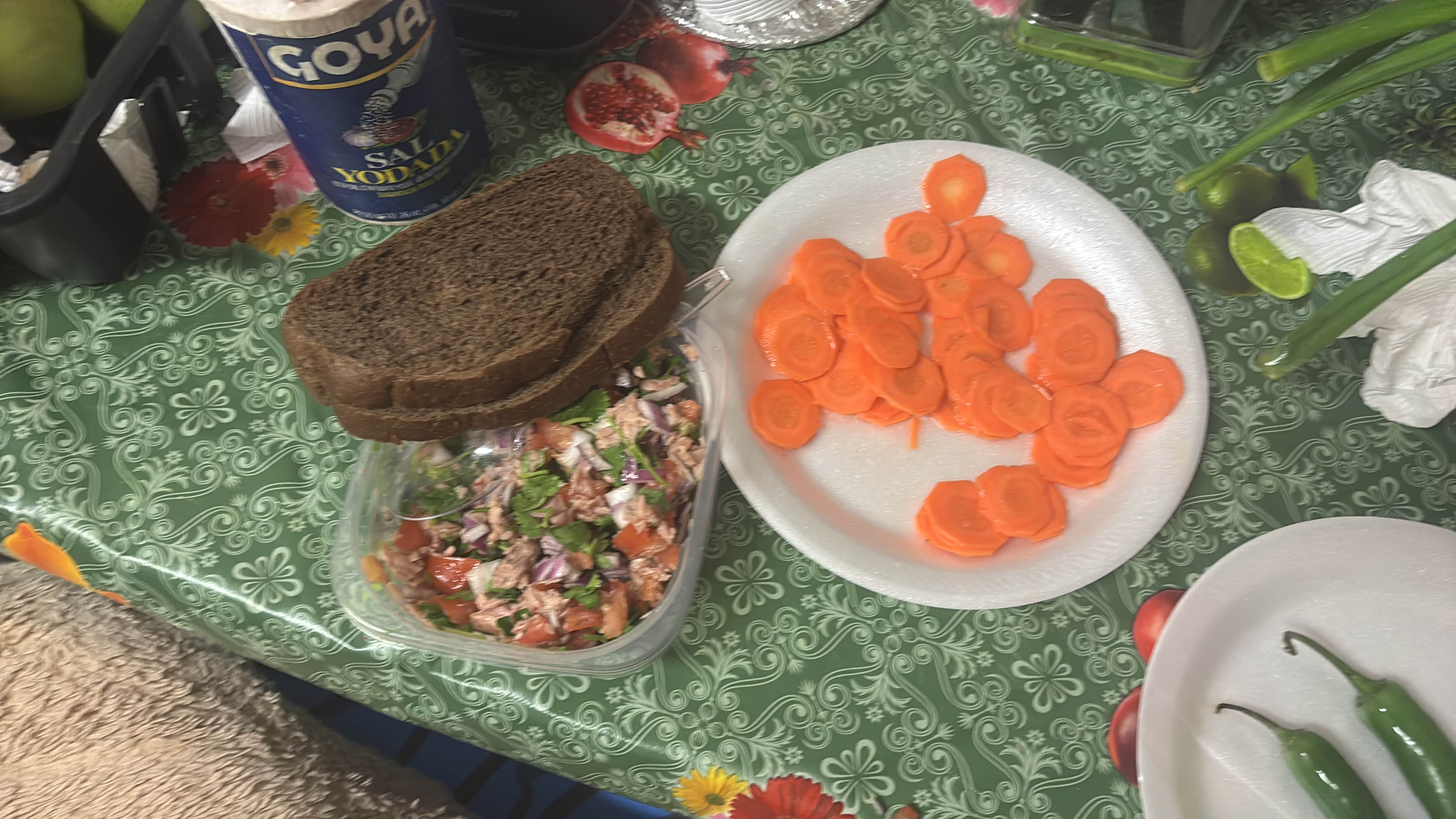 Ensalada con pan integral