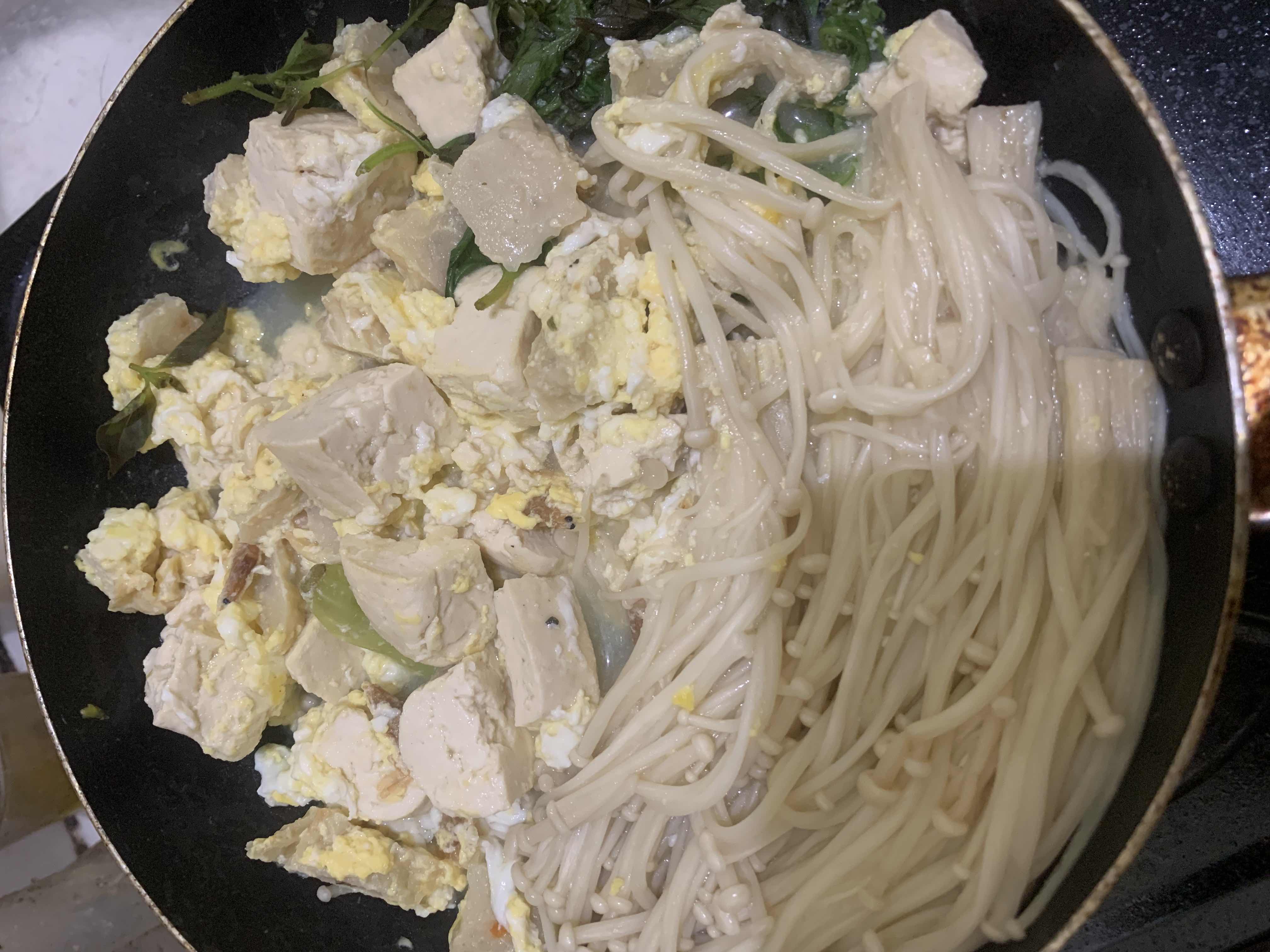 Tofu and Mushroom Stir-fry