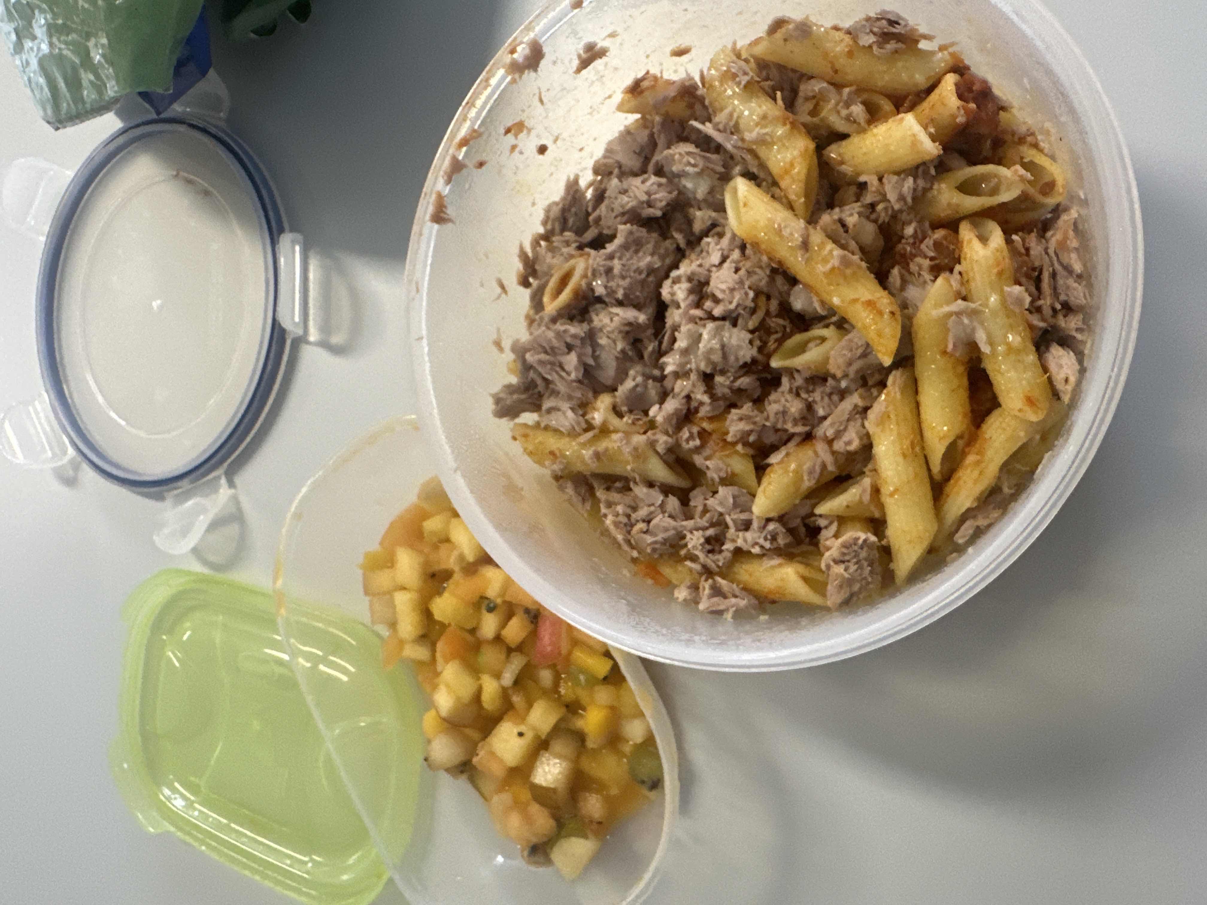 Nudeln mit Thunfisch