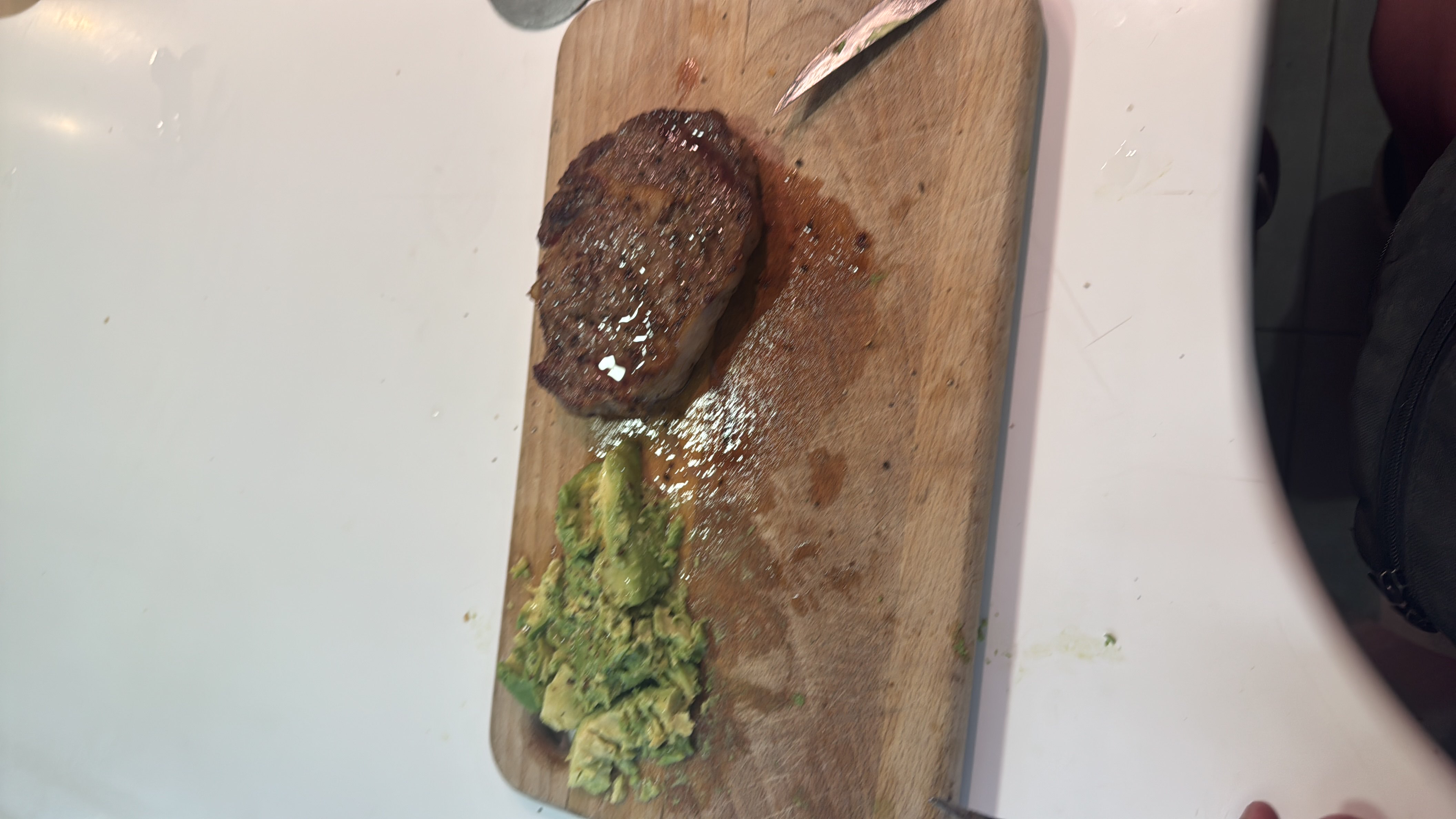 Steak with Avocado