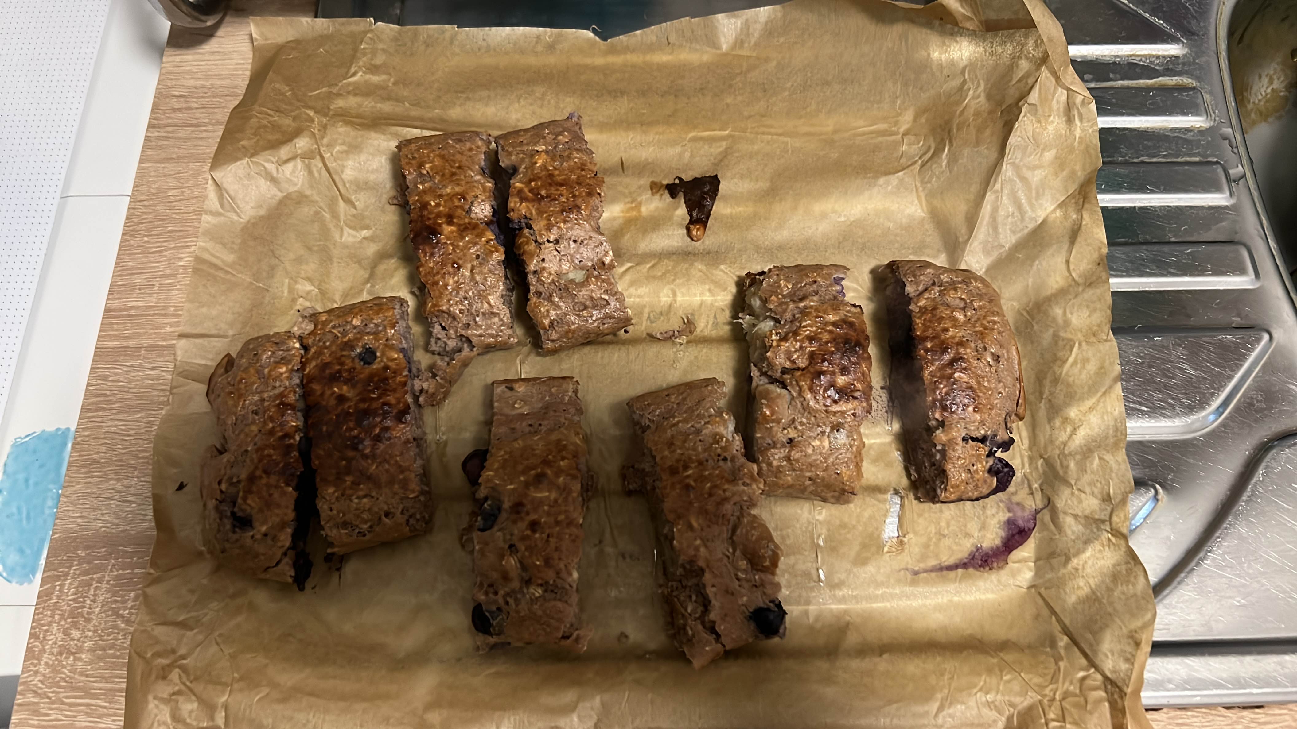 Proteinriegel mit Beeren