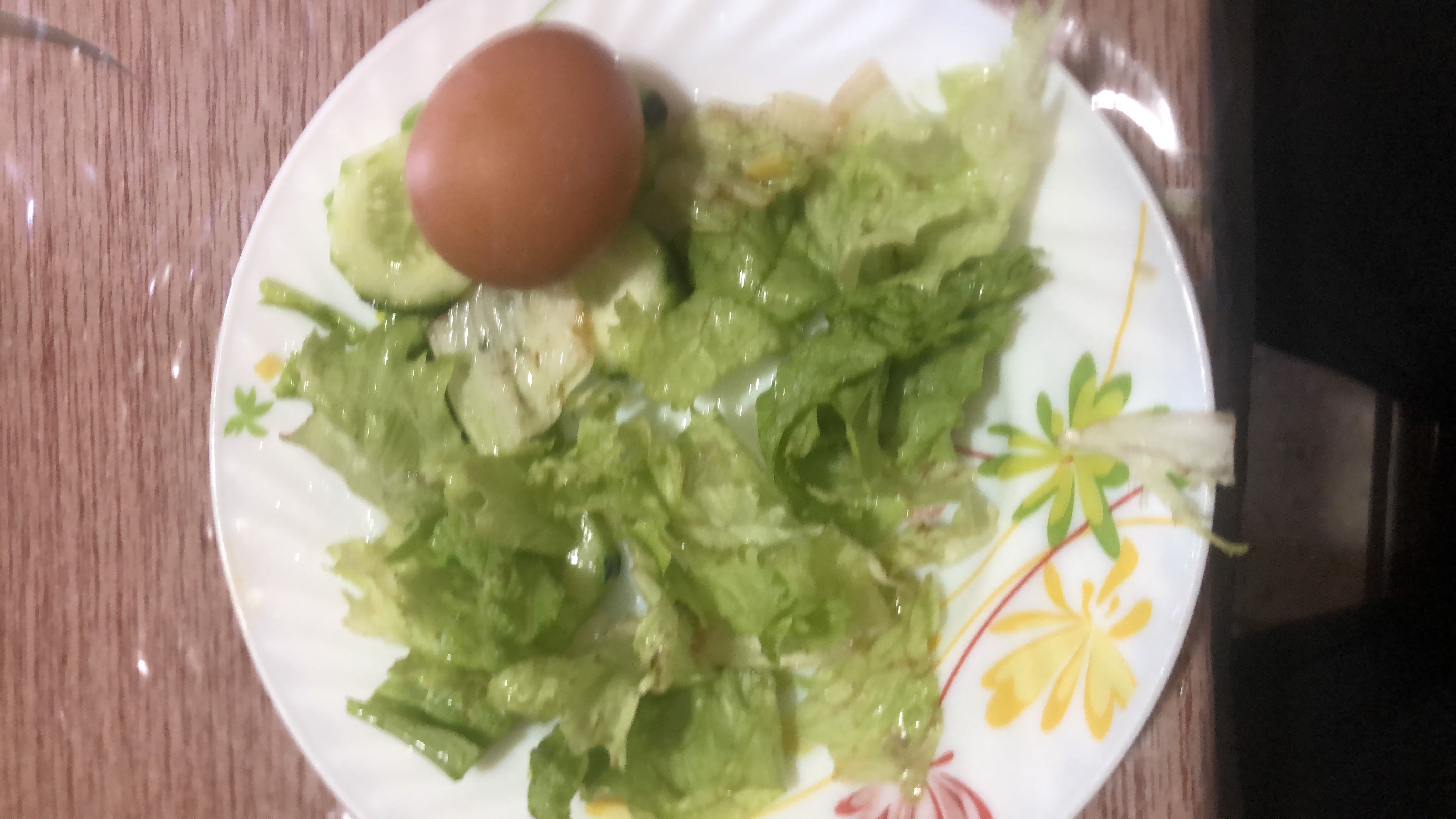 Salade avec œuf
