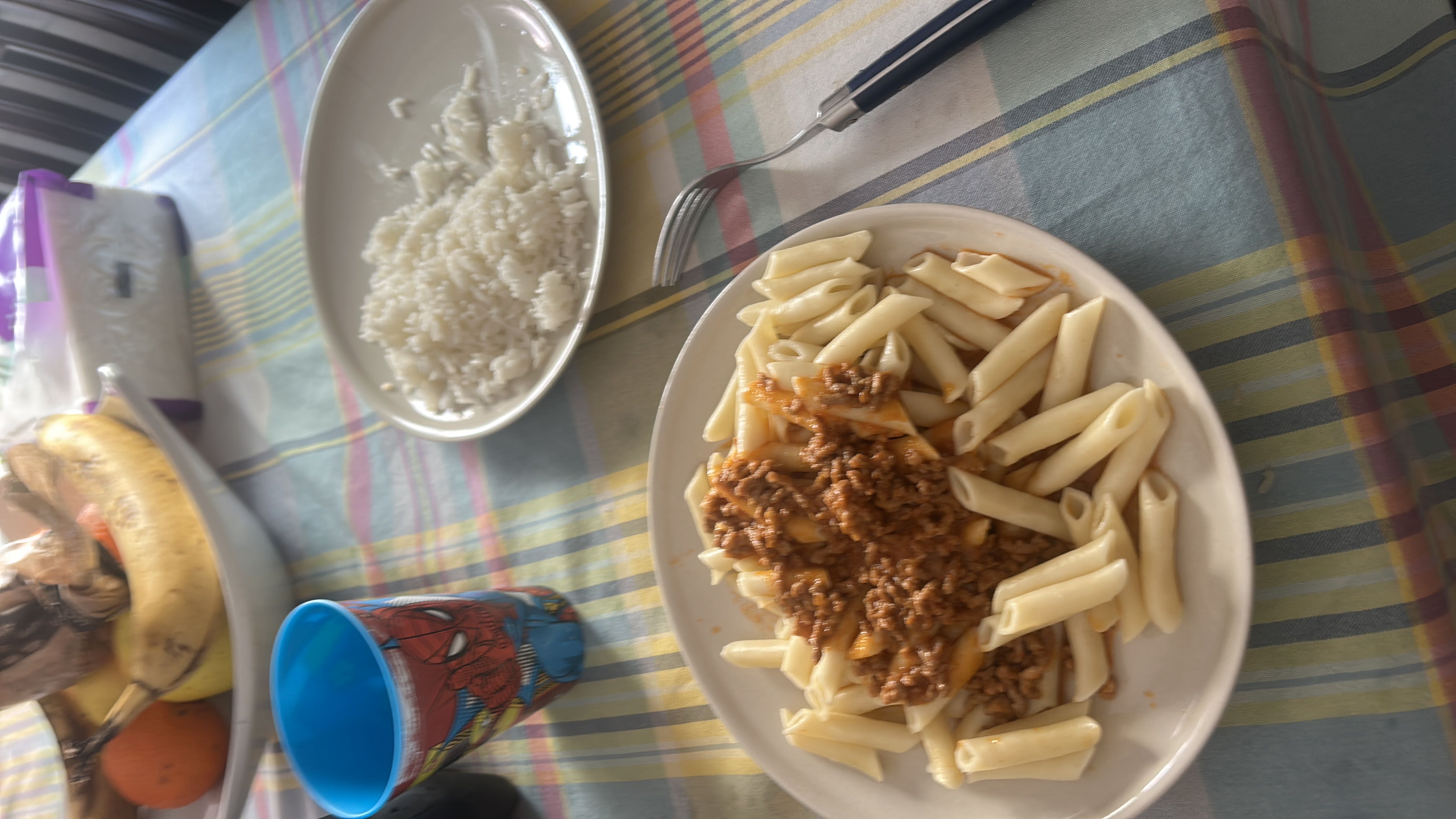 Pasta con carne molida