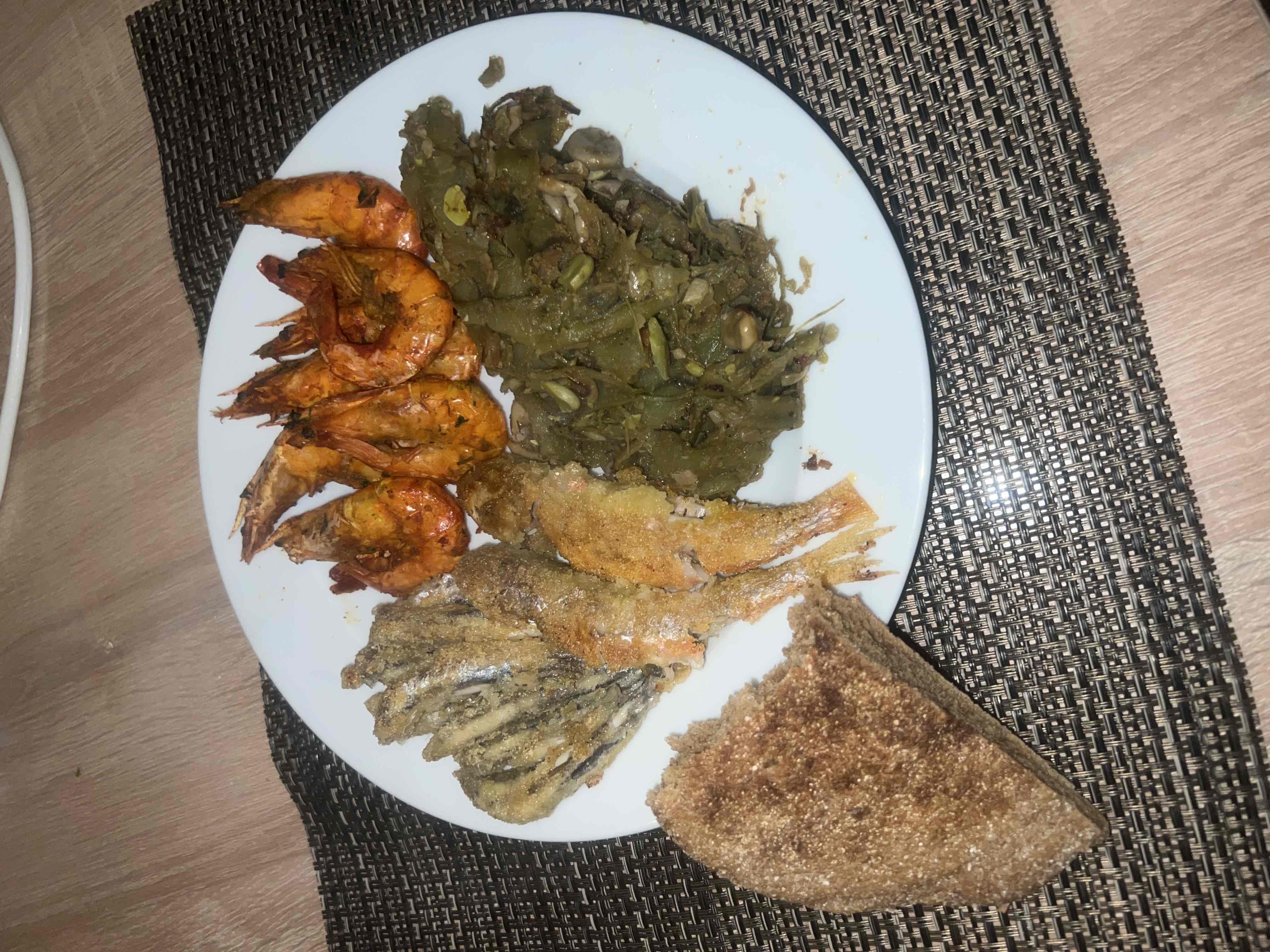 Gebratene Meeresfrüchte