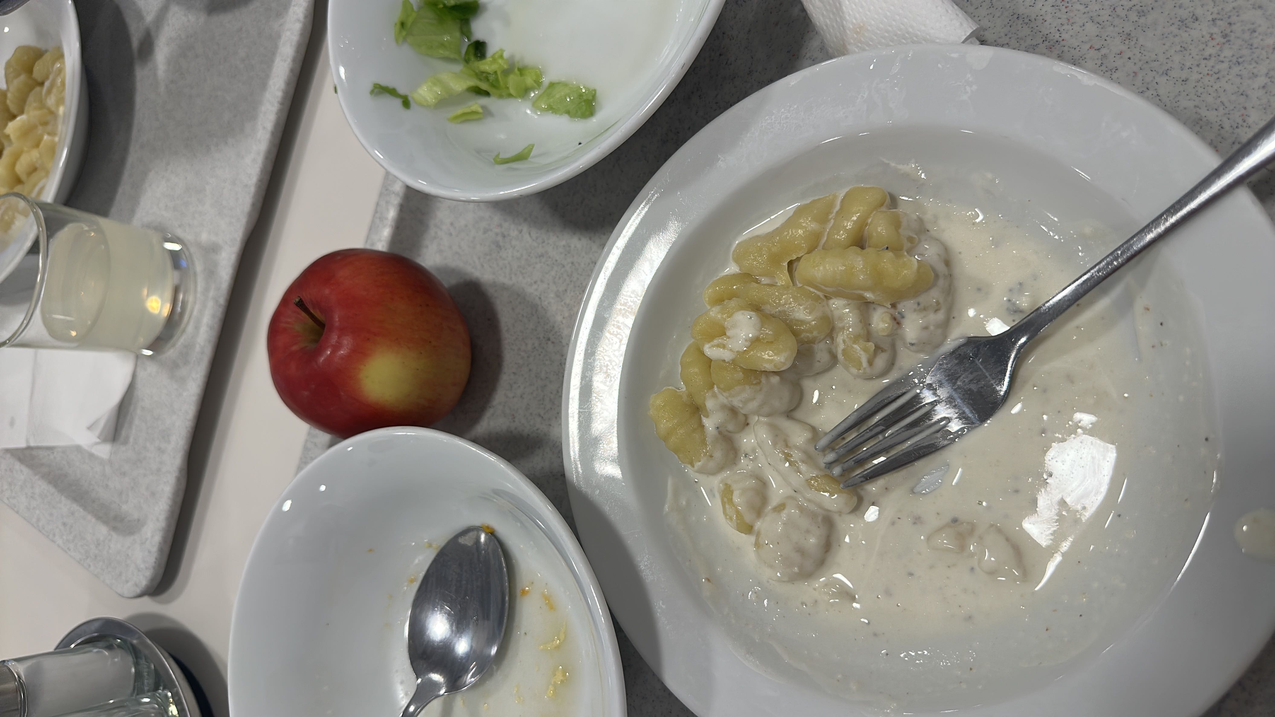 Gnocchi with cream sauce