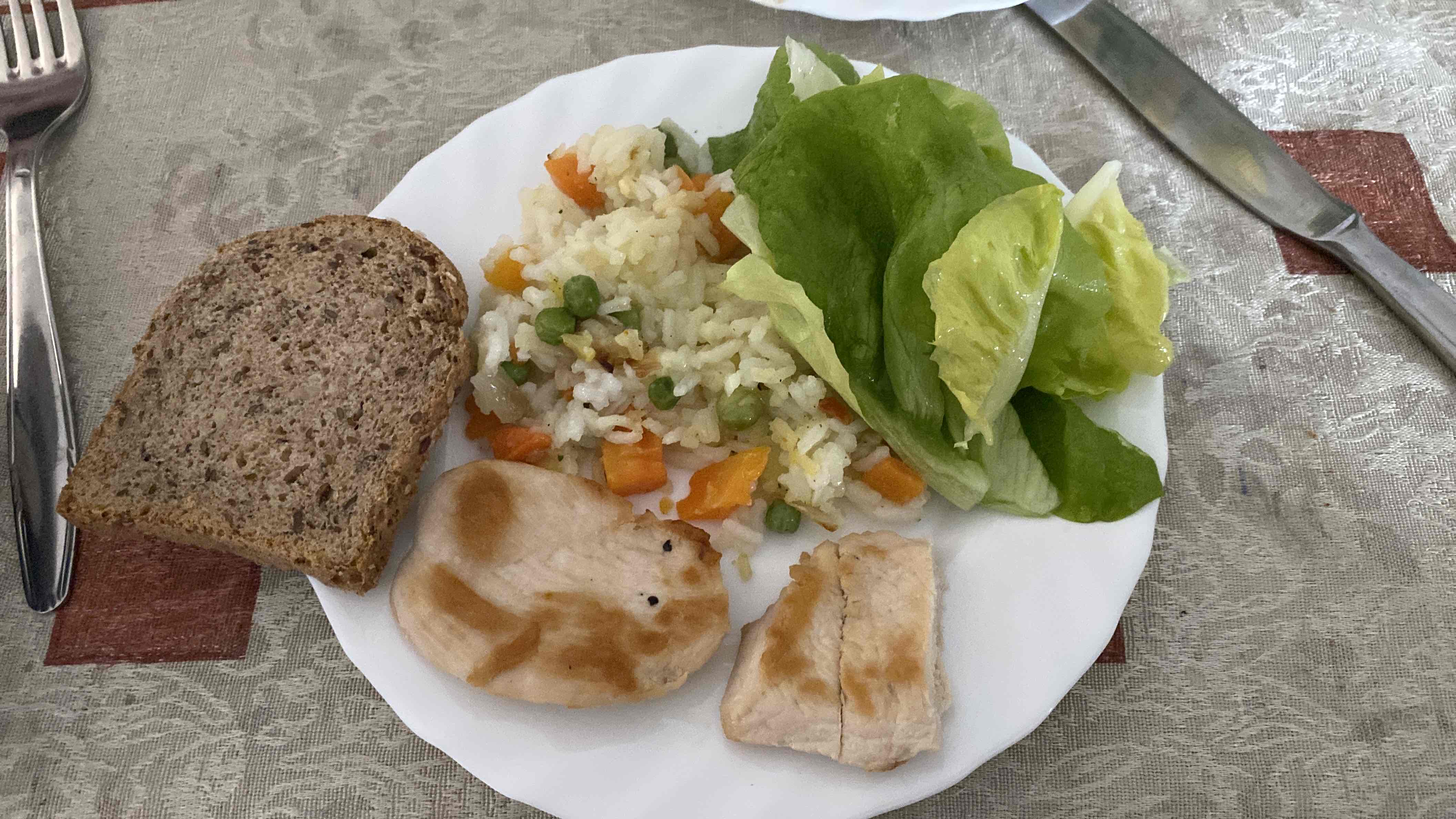 Grilled Chicken with Rice