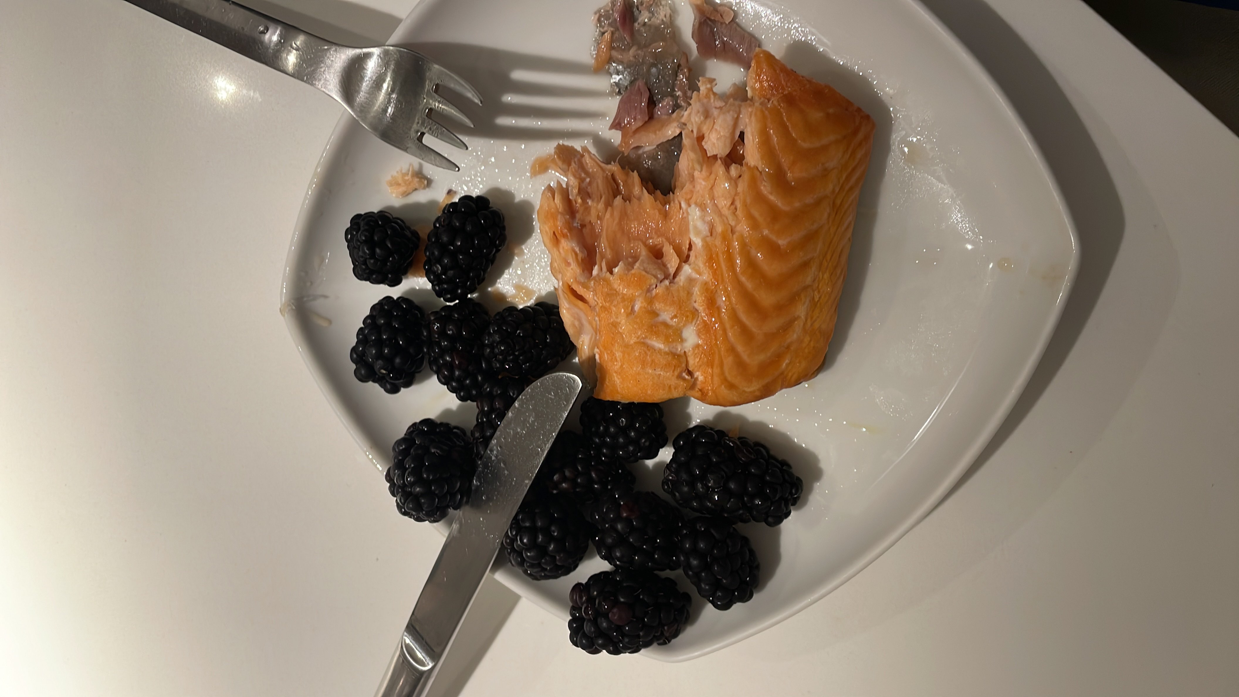 Salmon with Blackberries