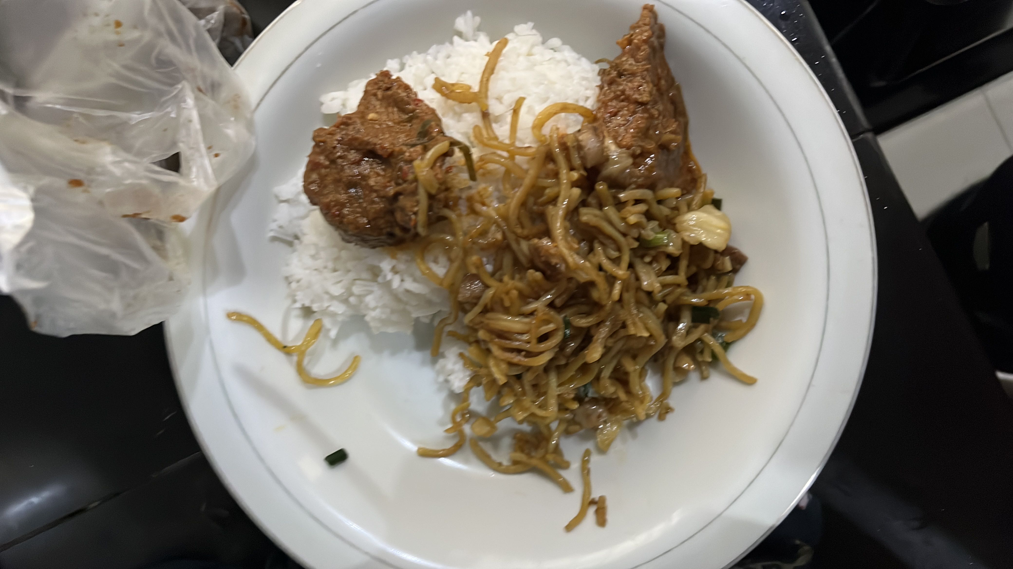 Rice with noodles and meat