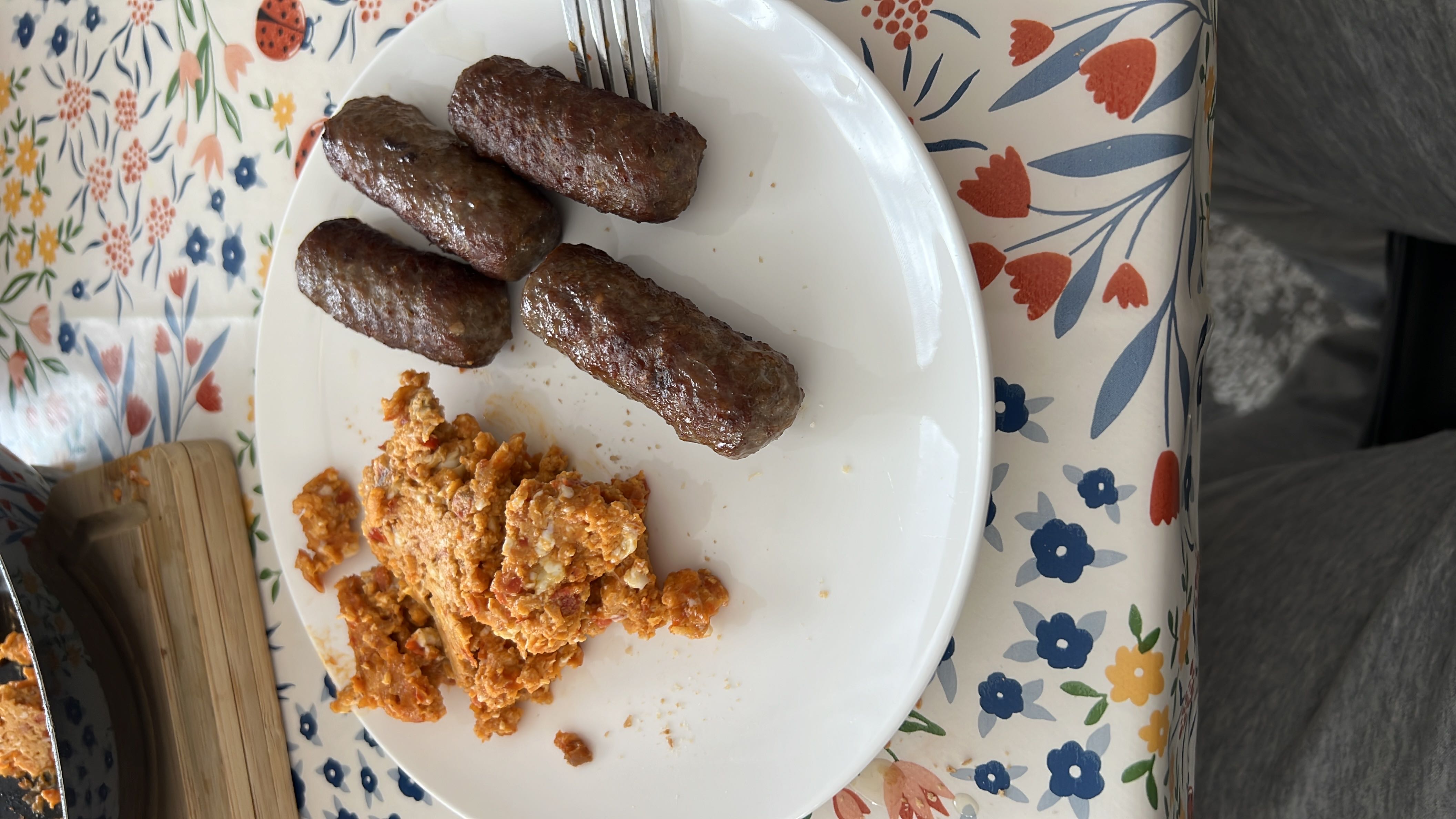 Rührei mit Cevapcici