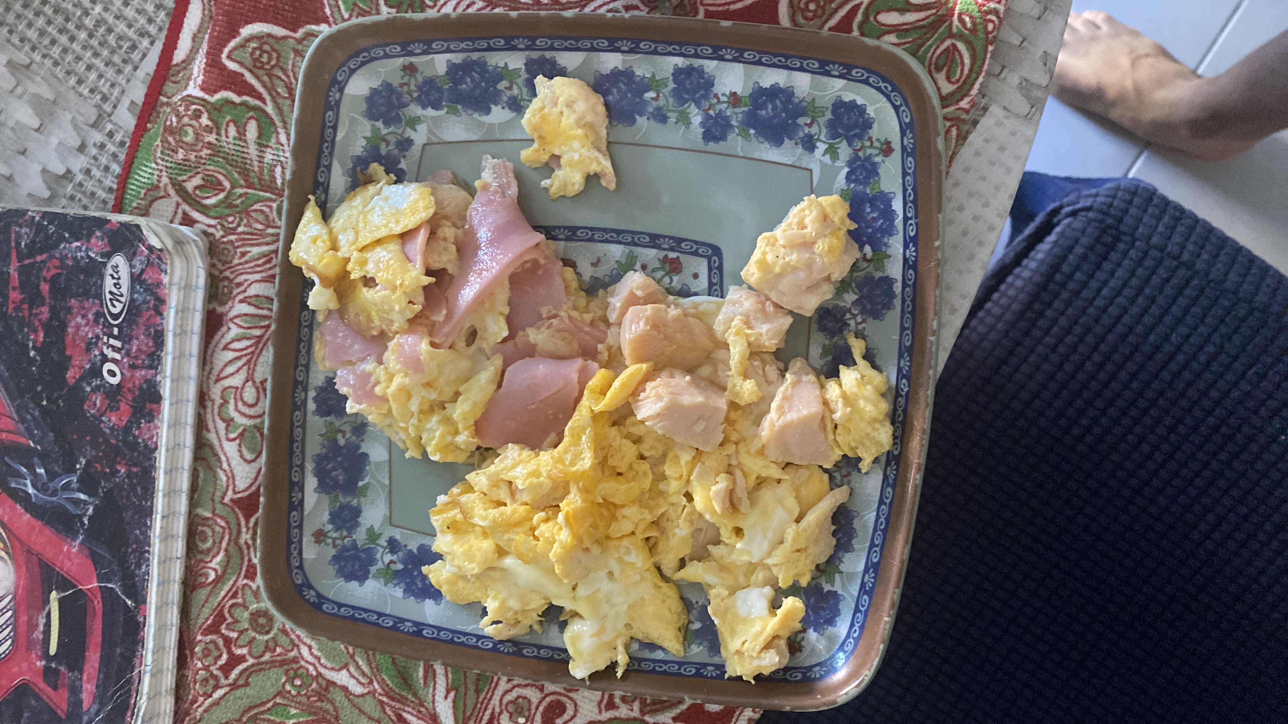 Huevos revueltos con jamón