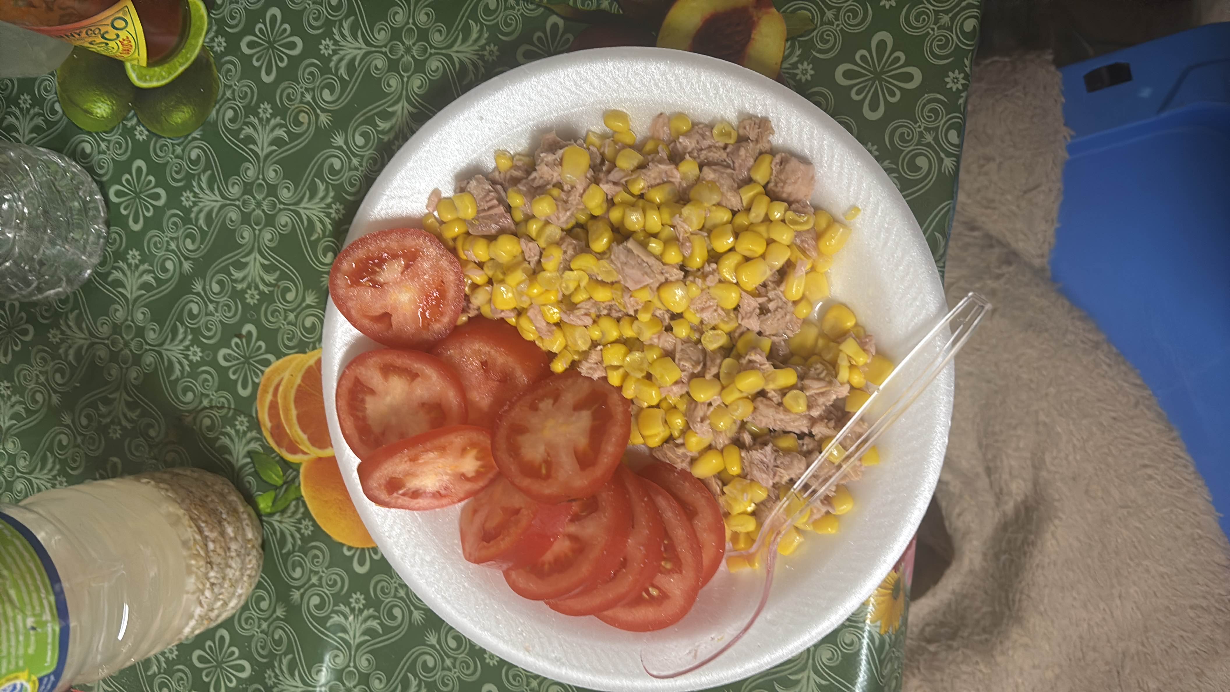 Ensalada de atún y maíz