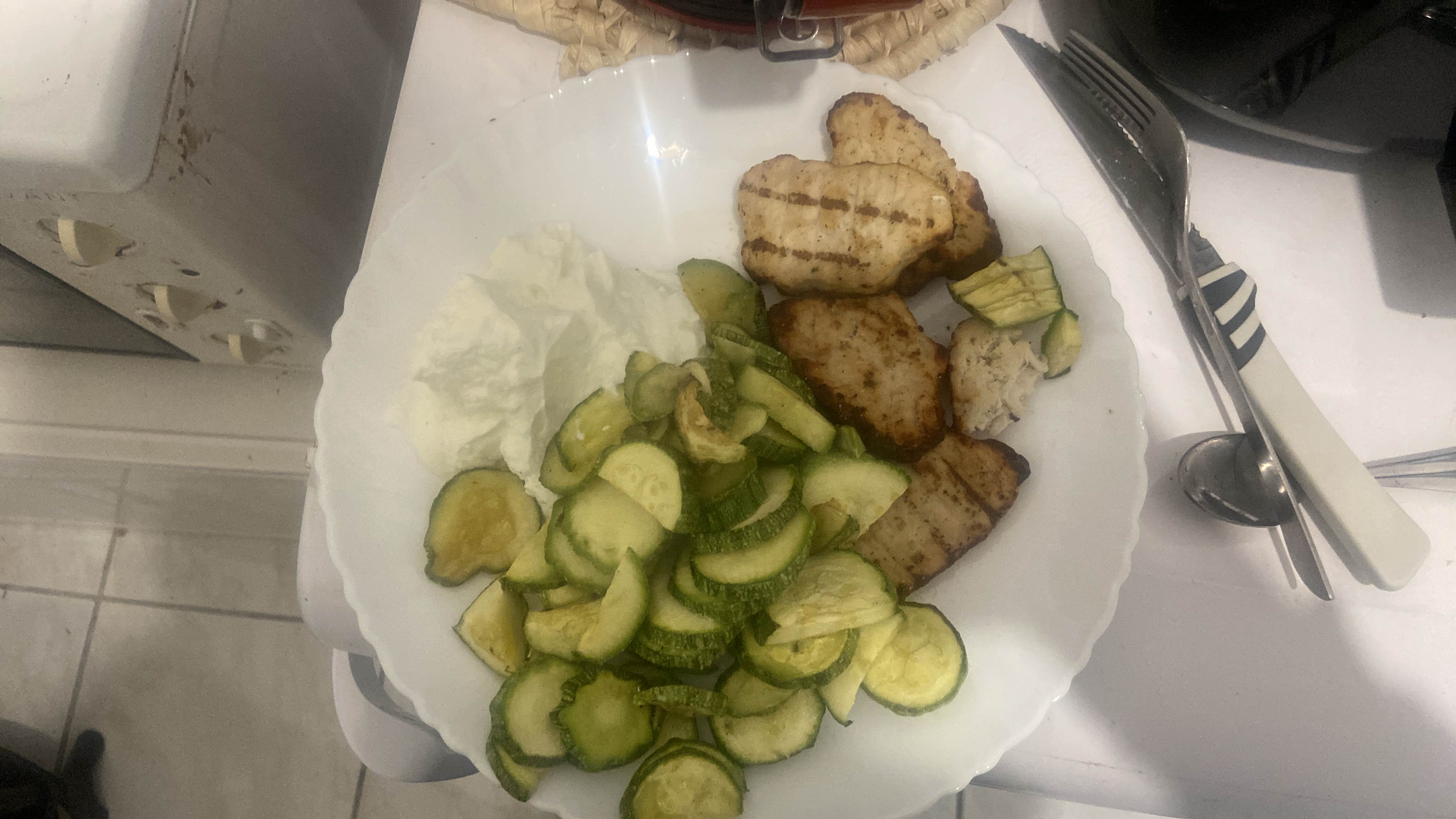Grilled Chicken with Zucchini