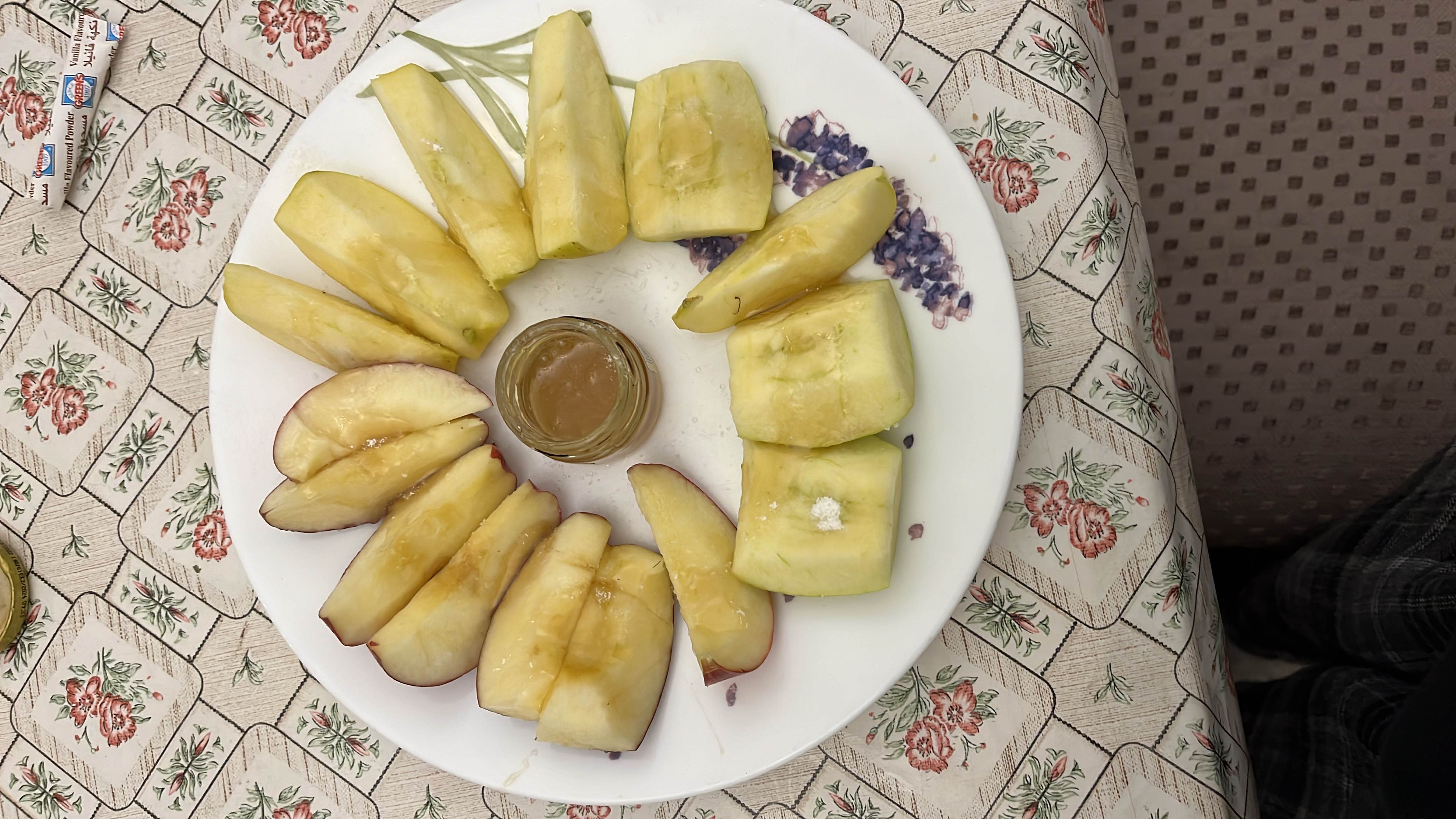 Apple and Cucumber with Honey