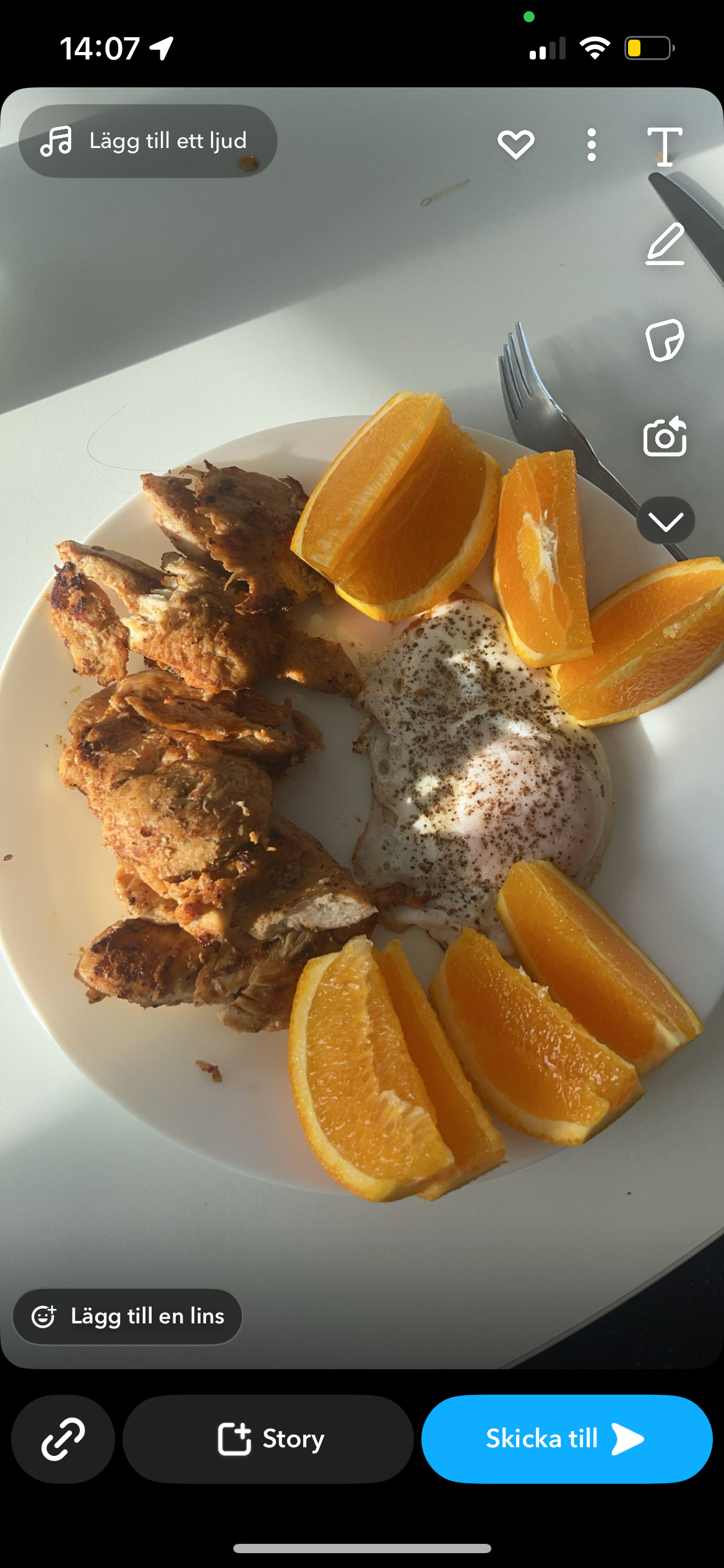 Kyckling med ägg och apelsin