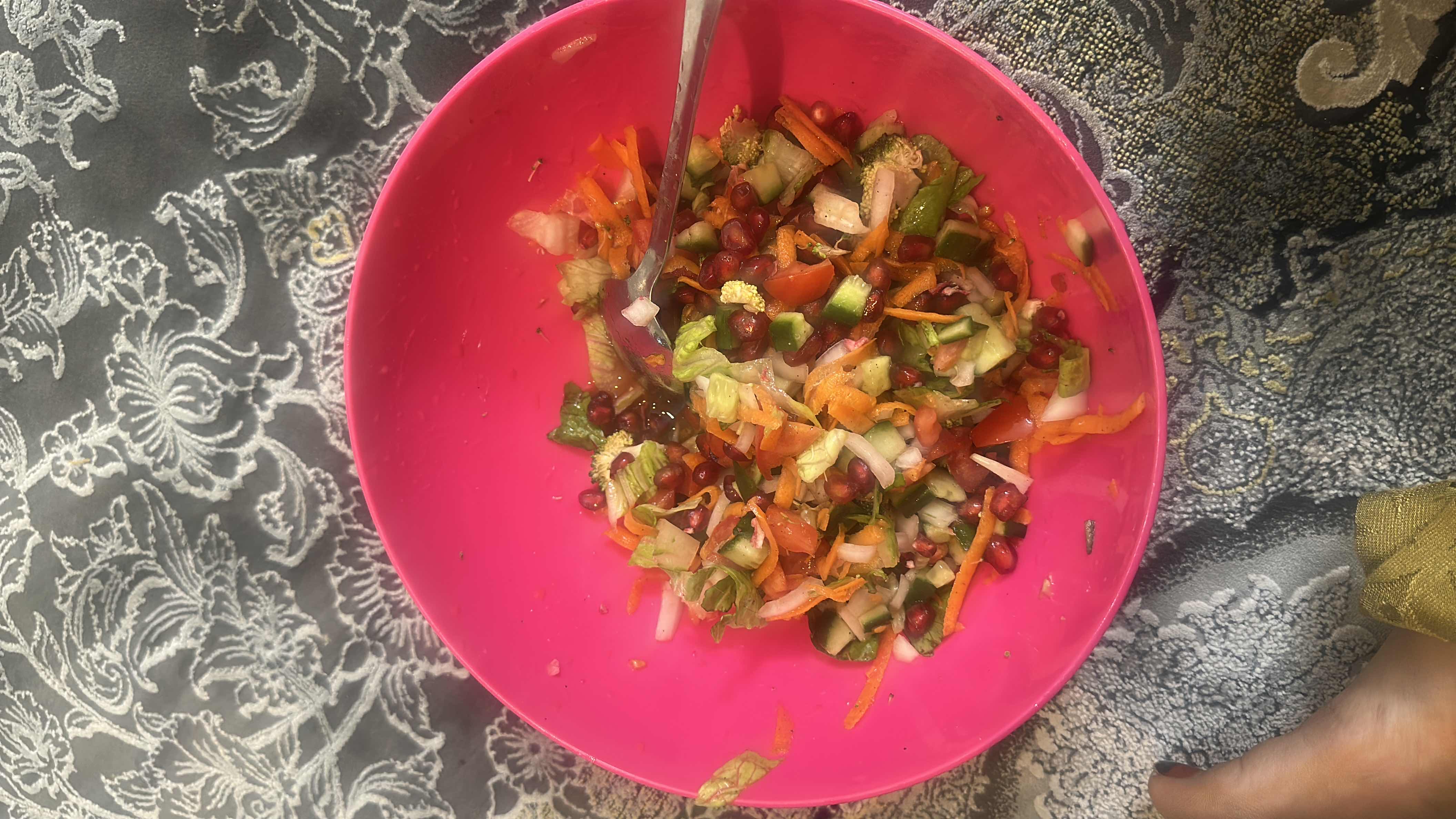 سلطة خضار طازجة