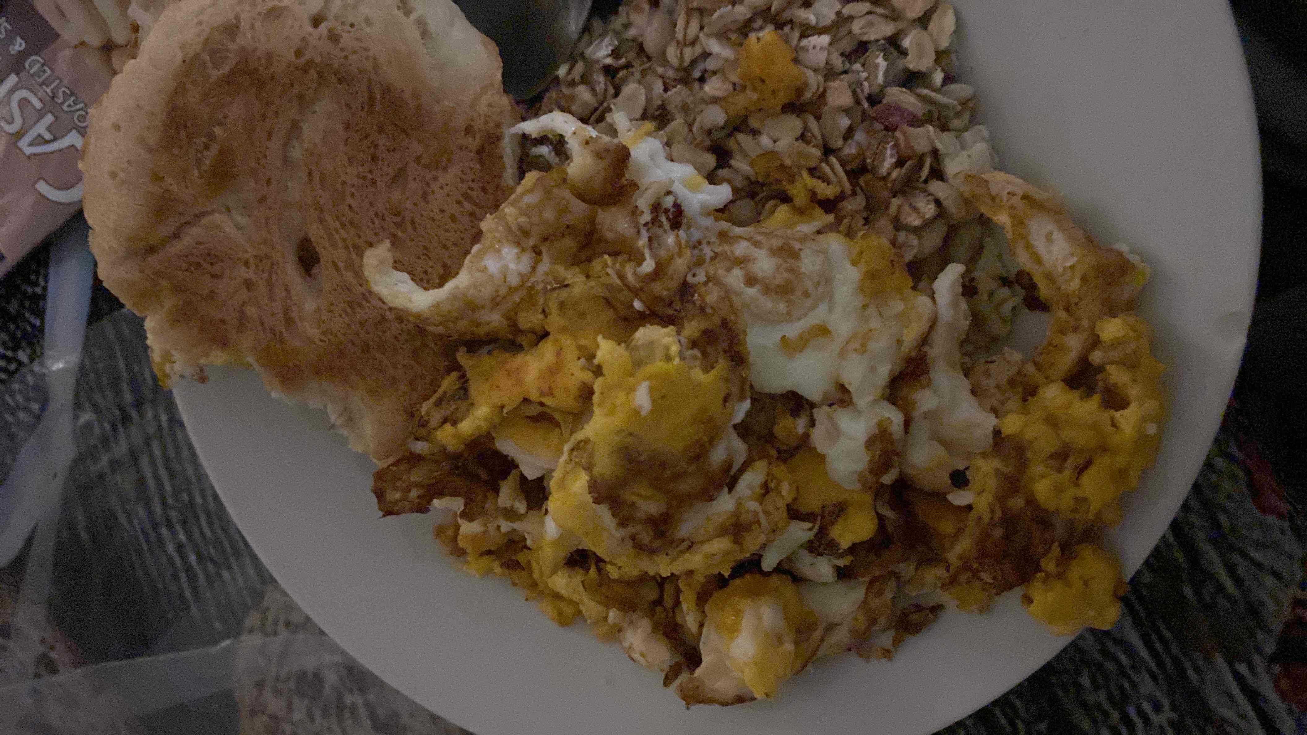 Scrambled Eggs with Muesli