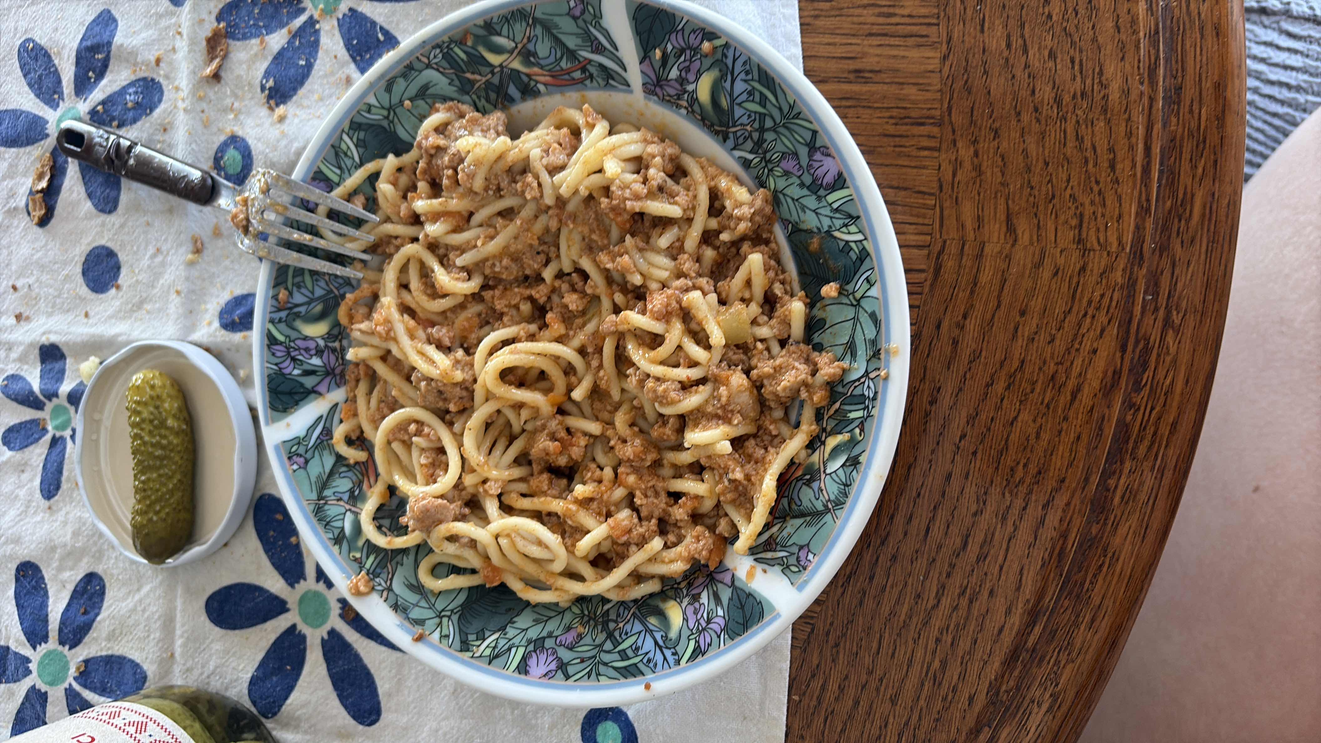 Špageti s mesnim umakom