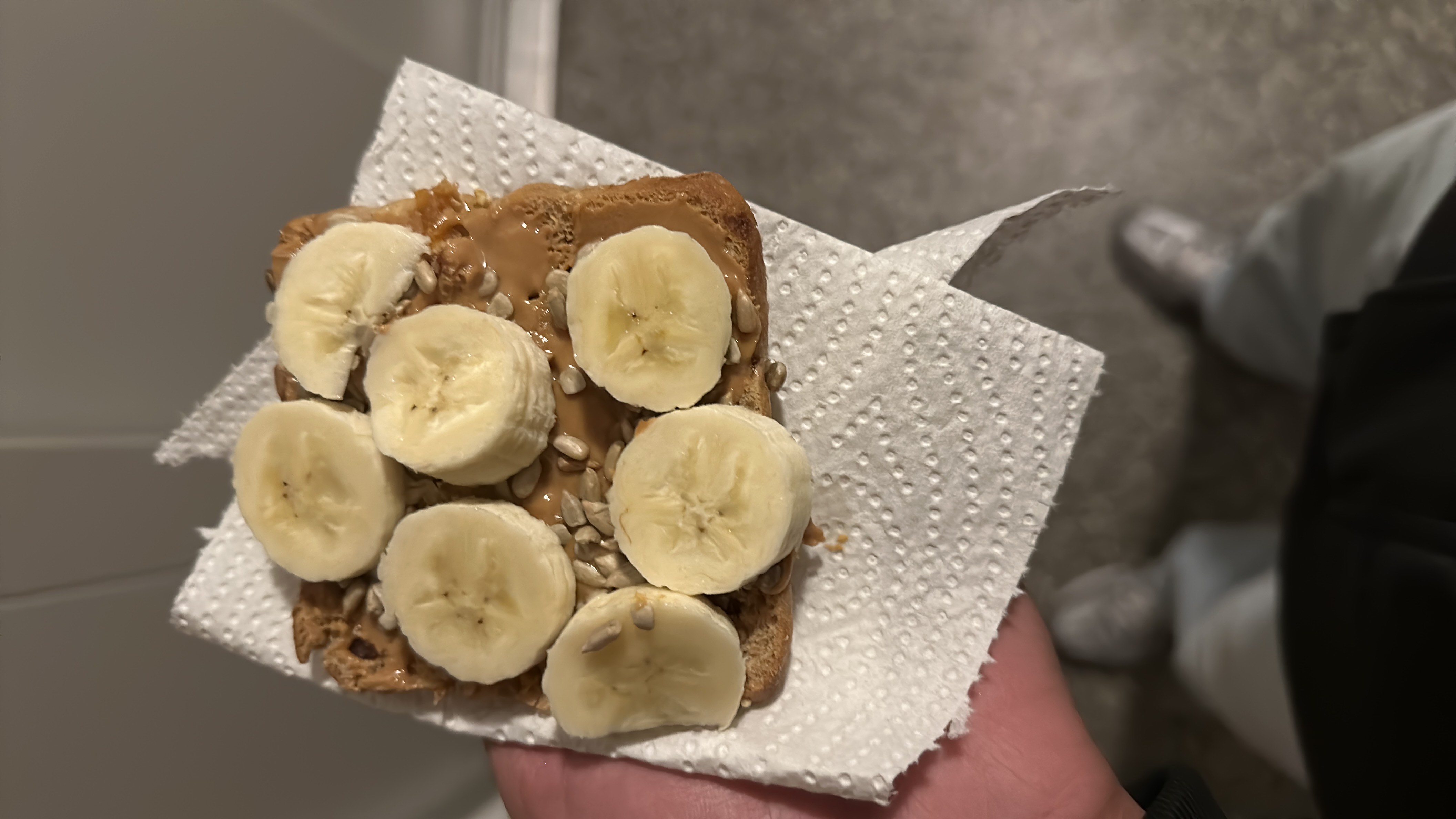 Jordnötssmör och banan toast