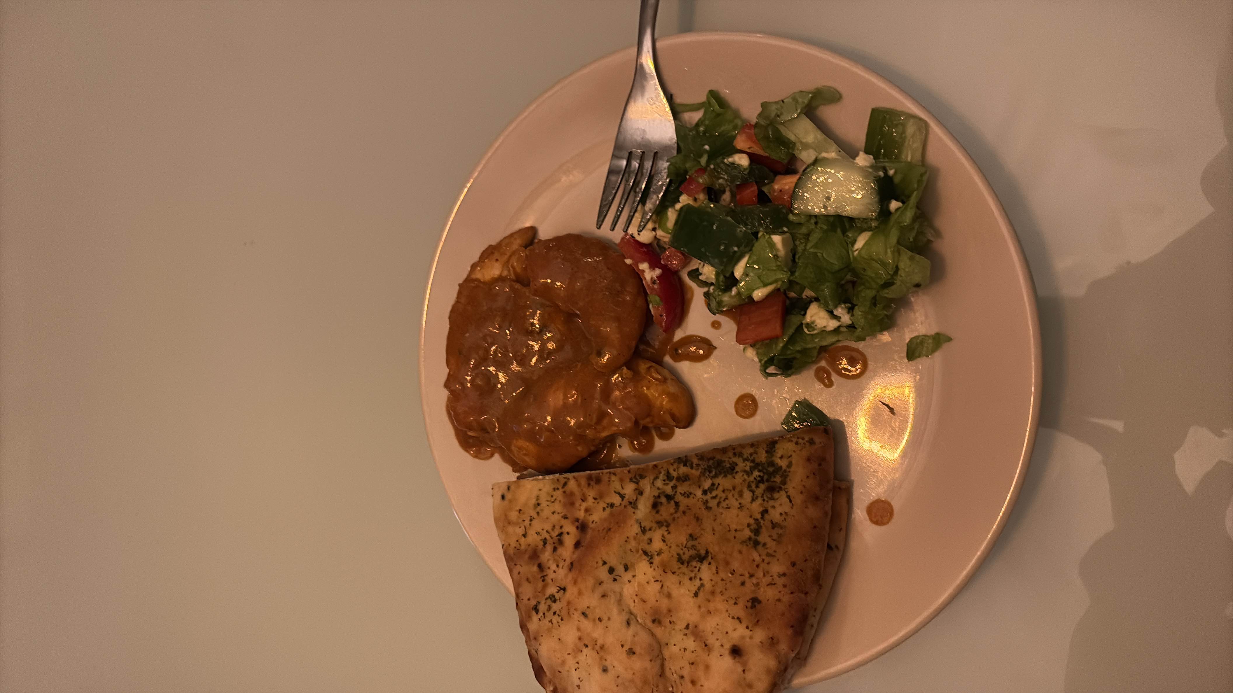 Chicken with naan and salad
