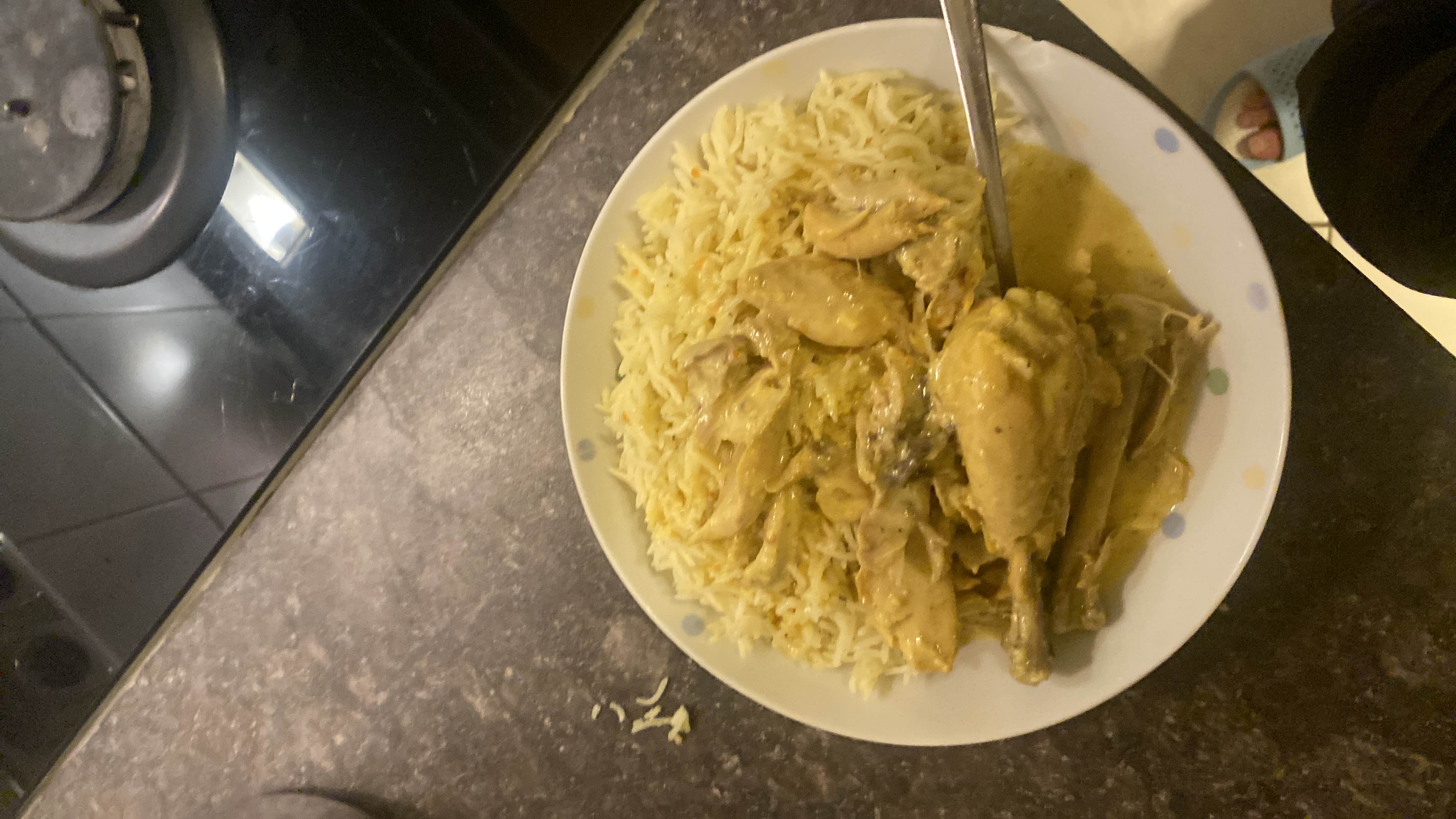 دجاج بالكاري مع الأرز