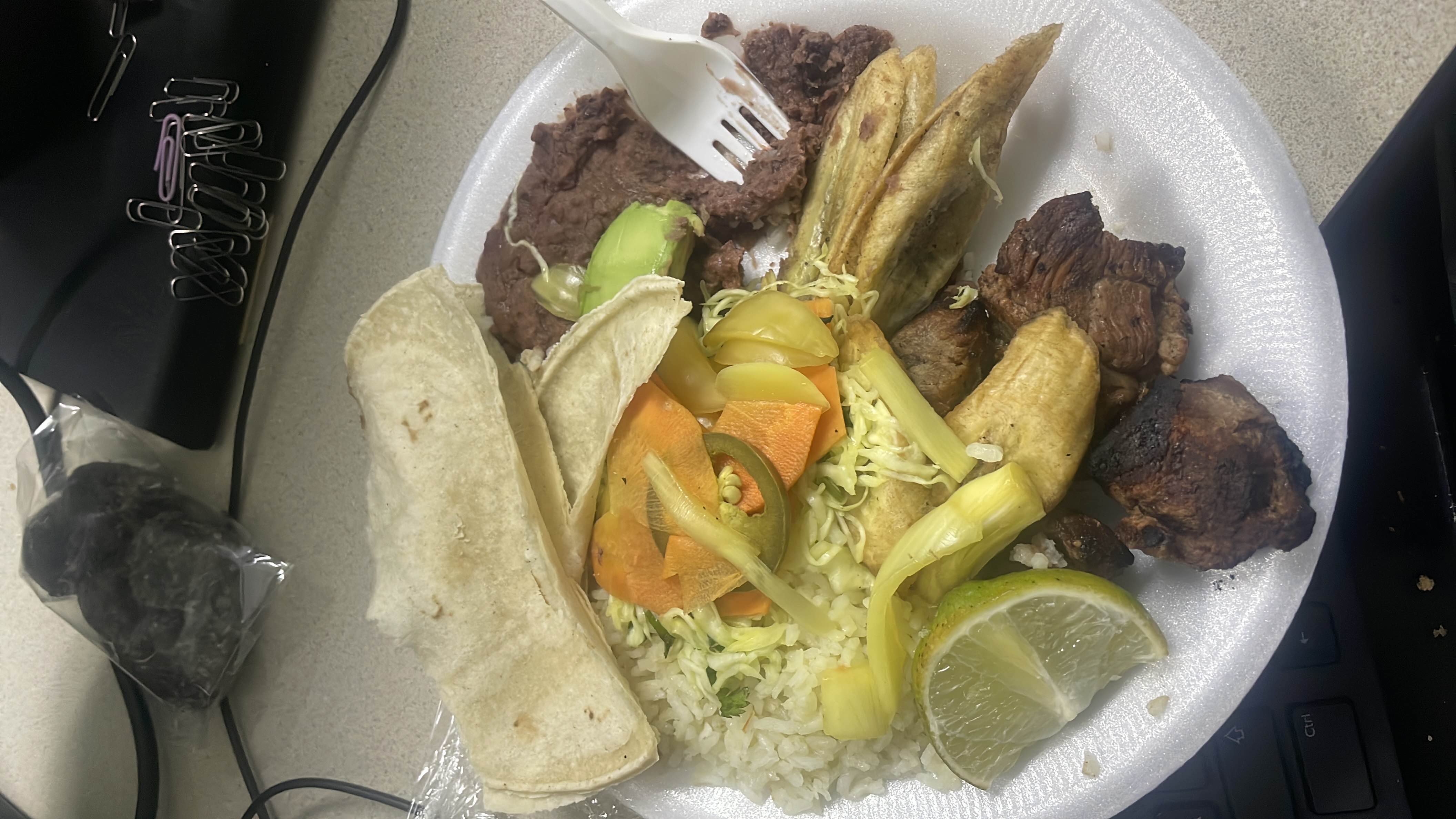 Plato típico con carne