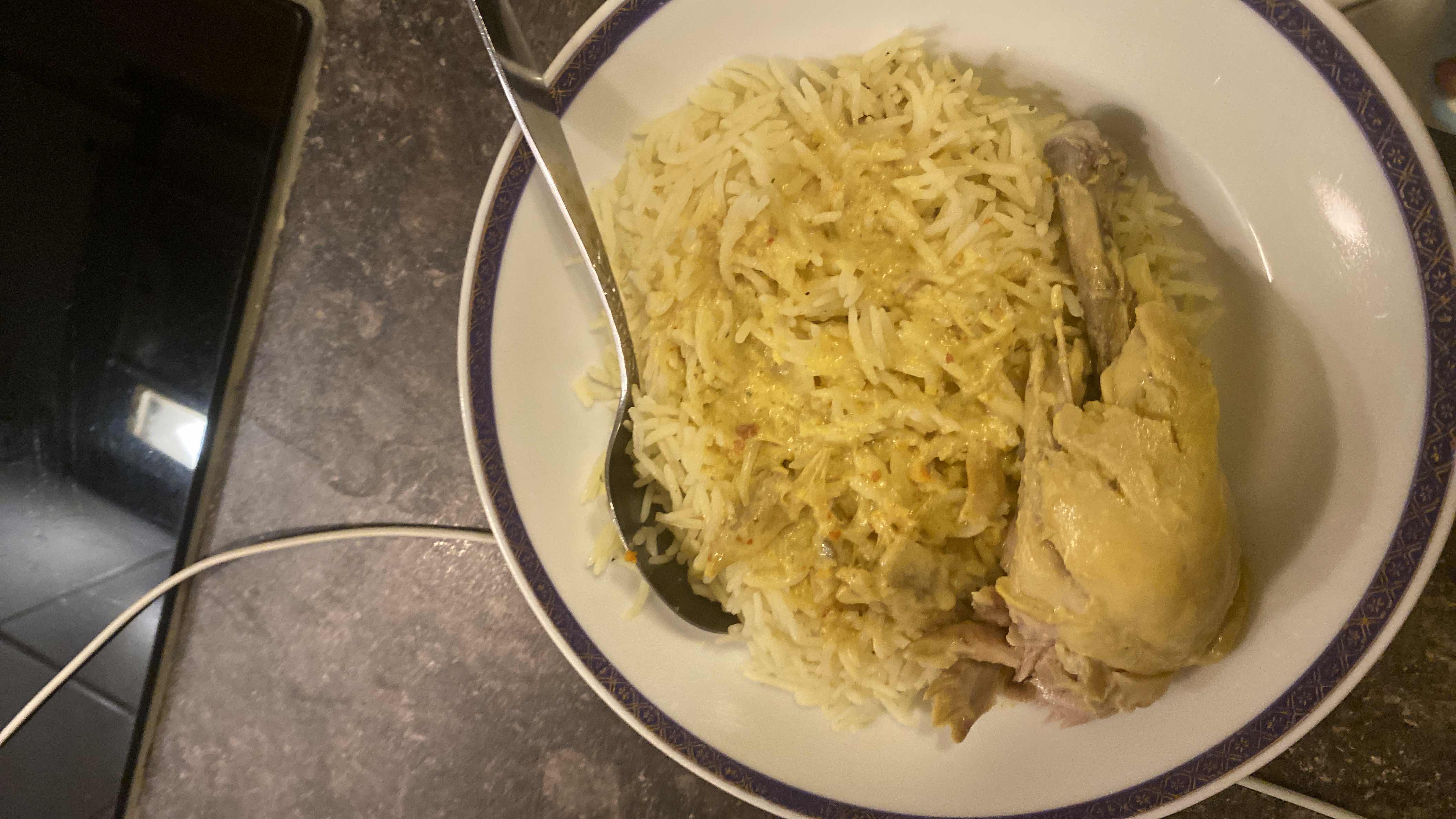 دجاج مع الأرز