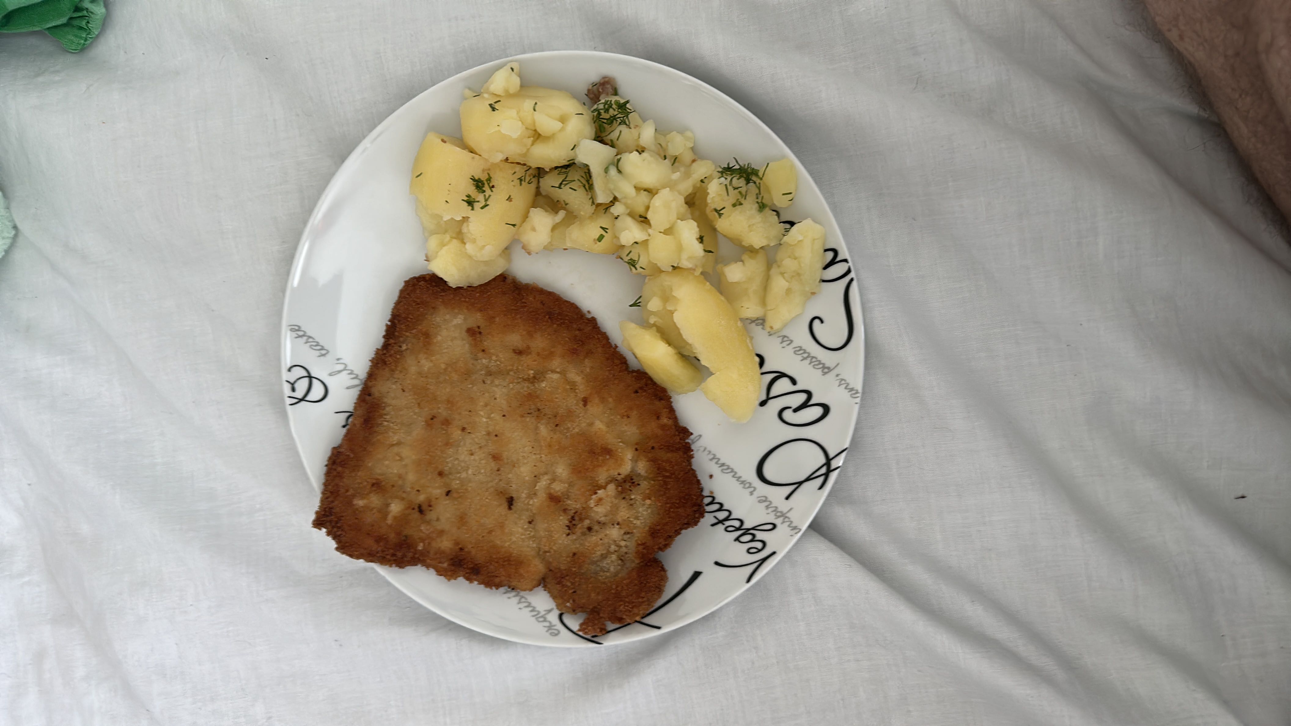 Kotlet schabowy z ziemniakami