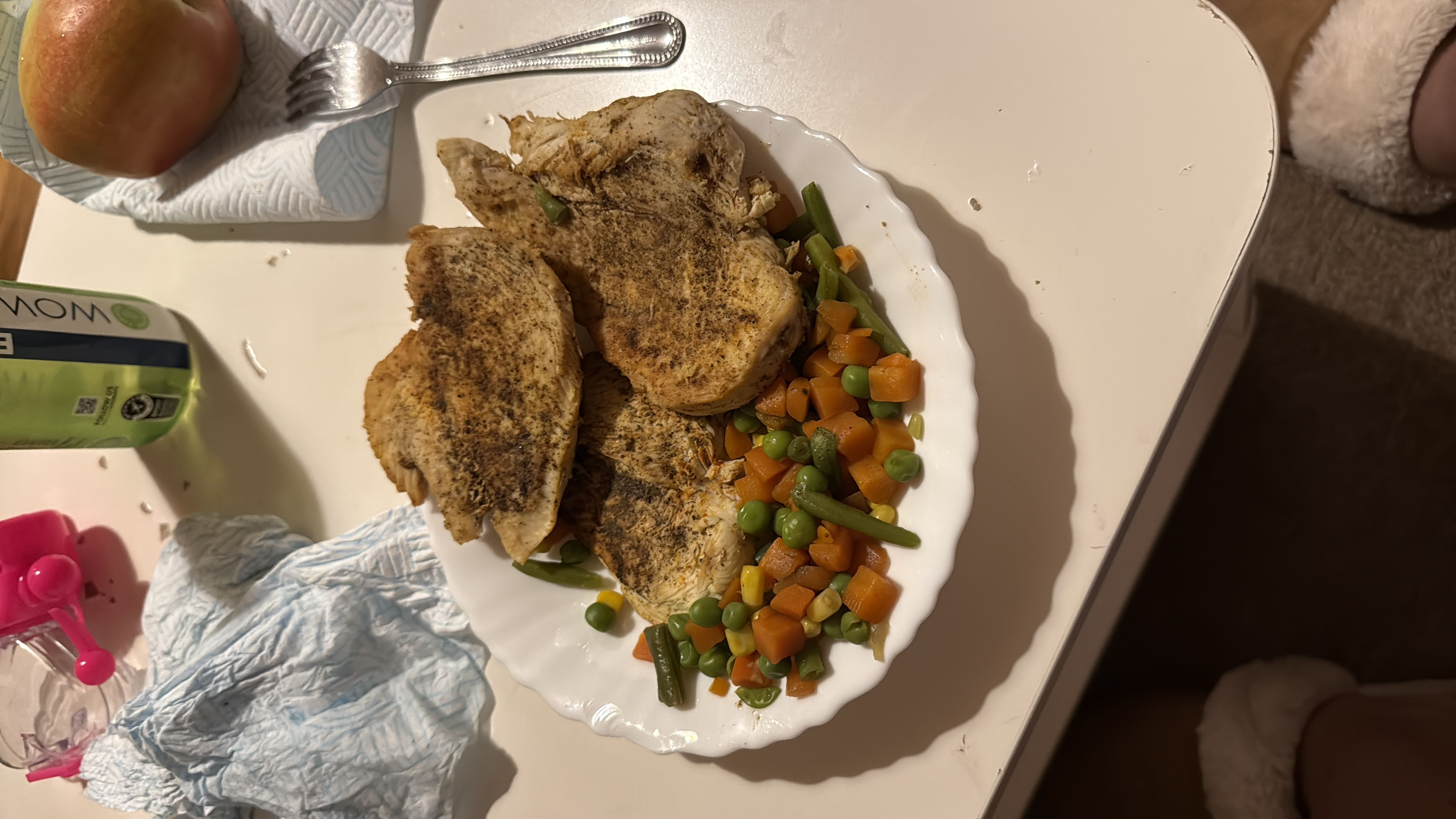 Piept de pui cu legume