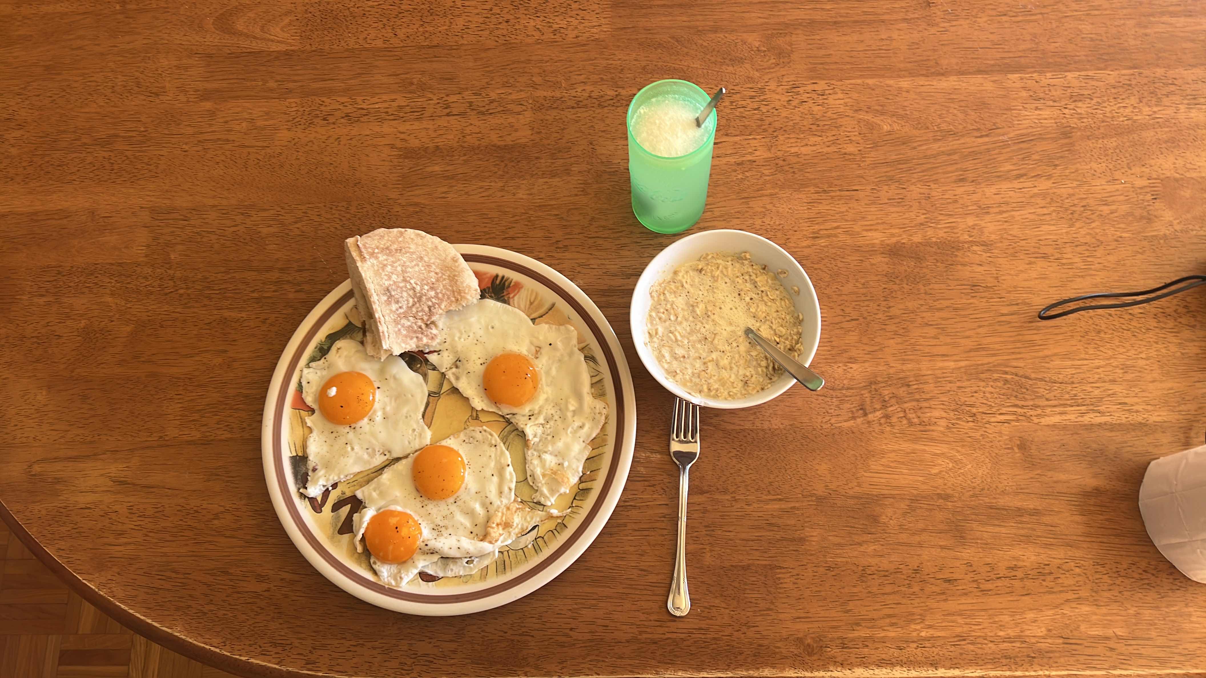 Eggs and Oatmeal Breakfast