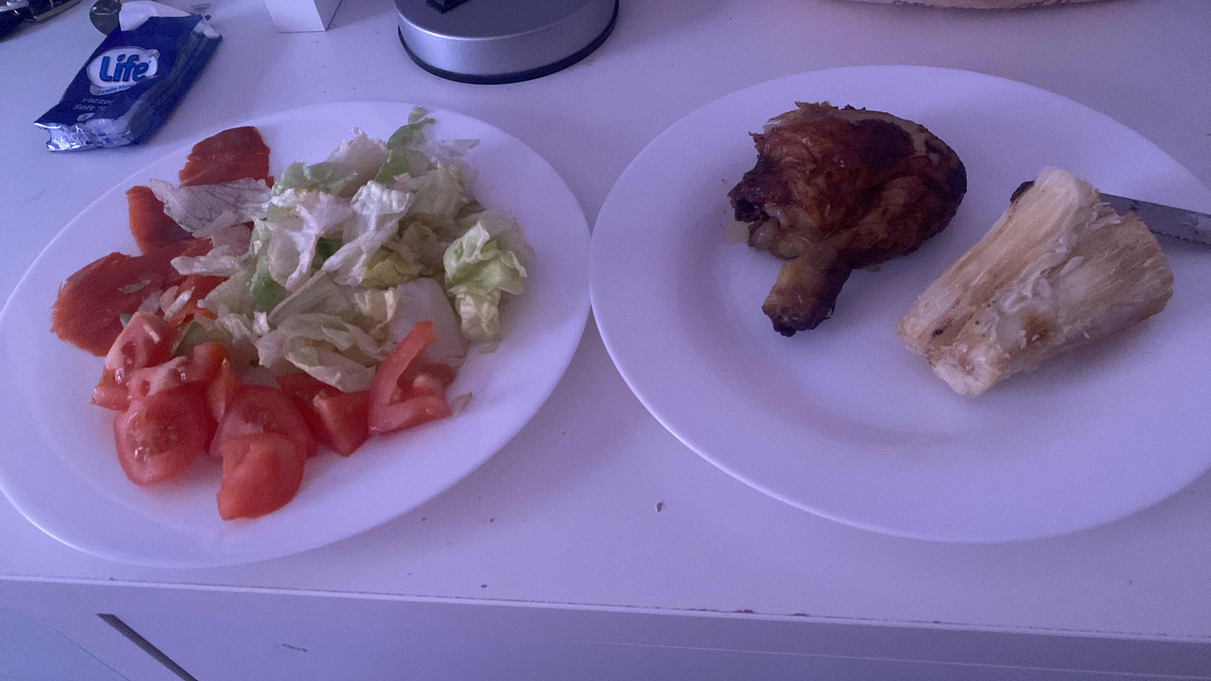 Poulet avec salade