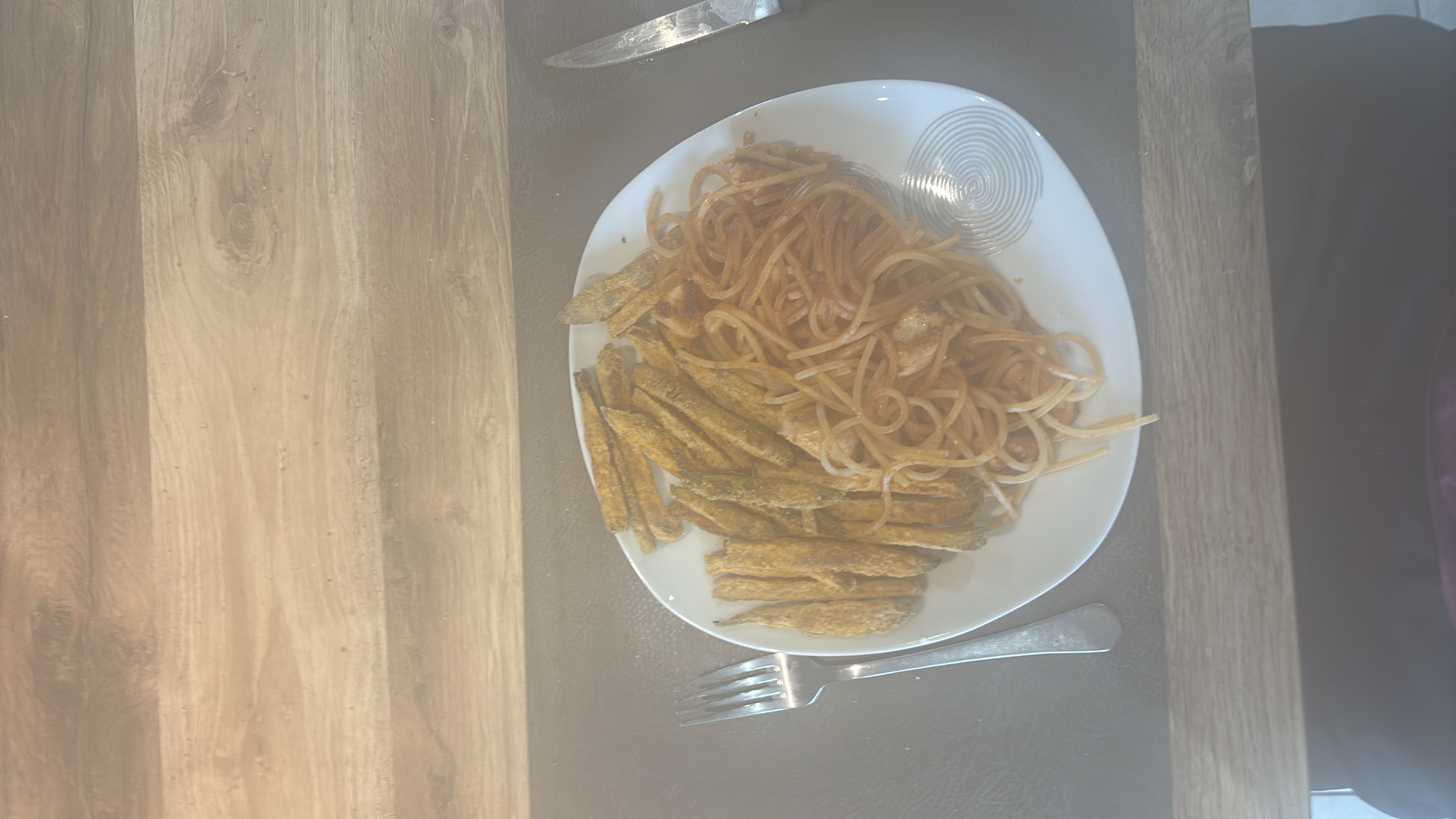 Spaghetti et frites de patate