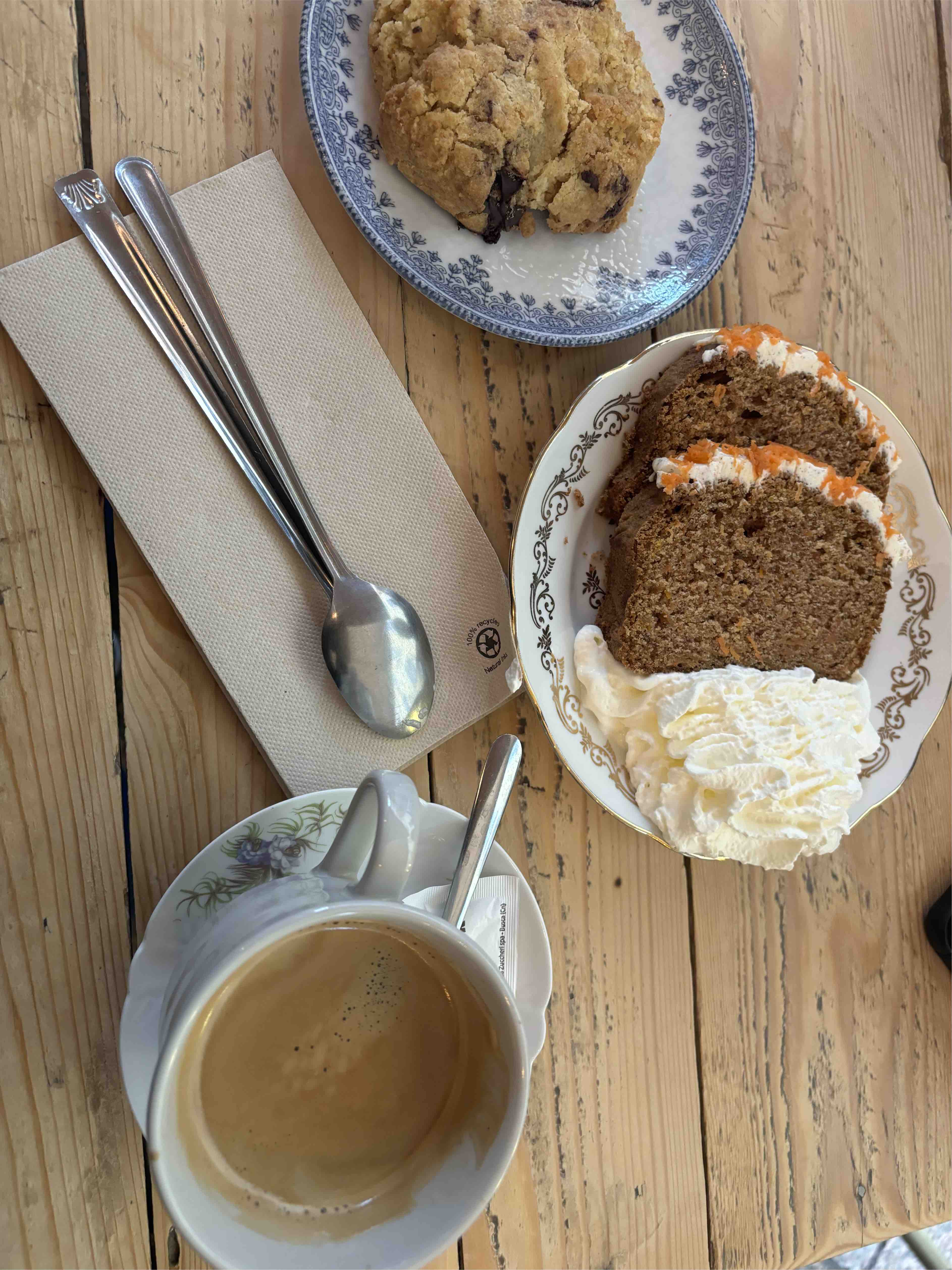 Café et pâtisseries