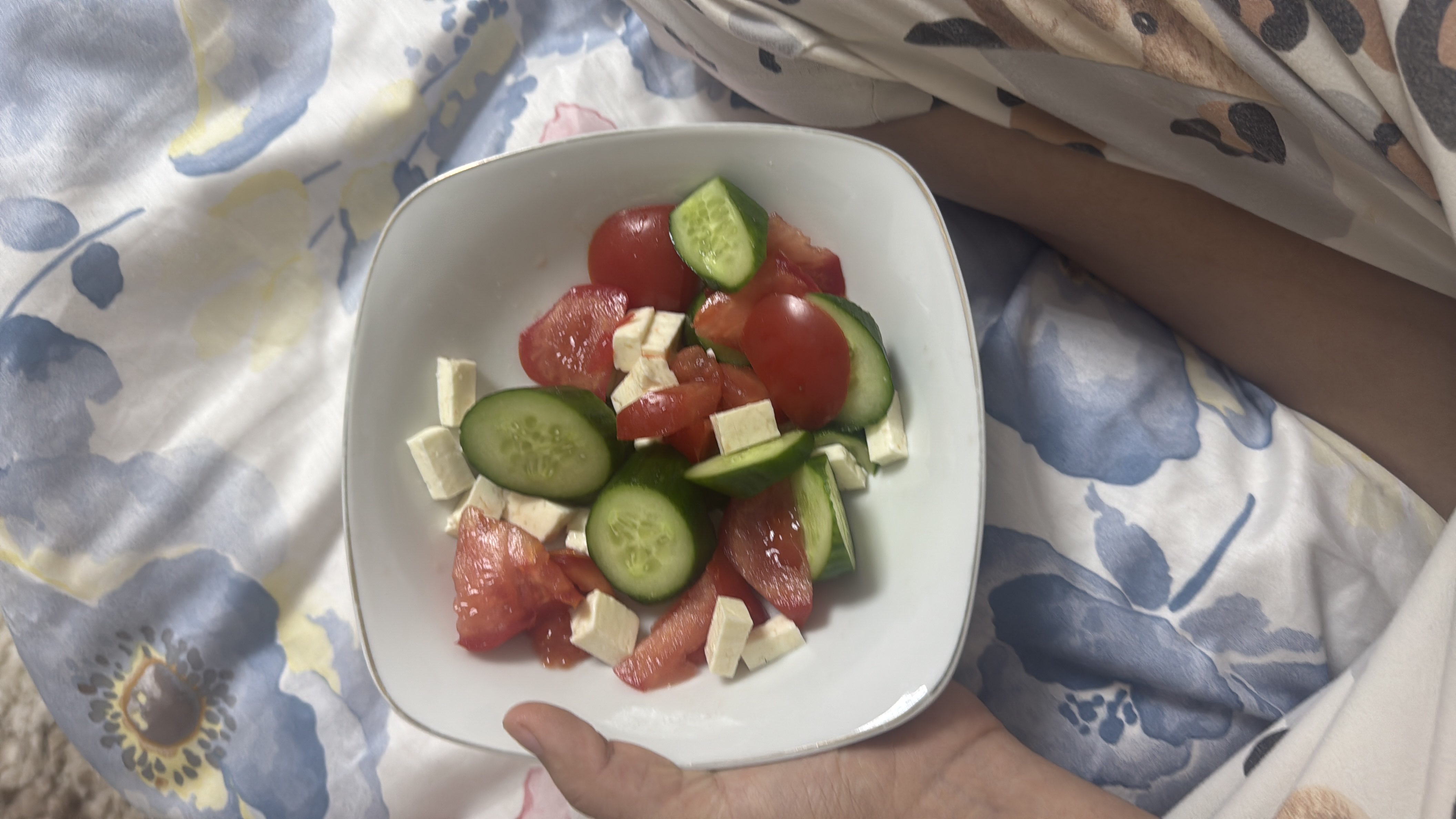 Овощной салат с сыром