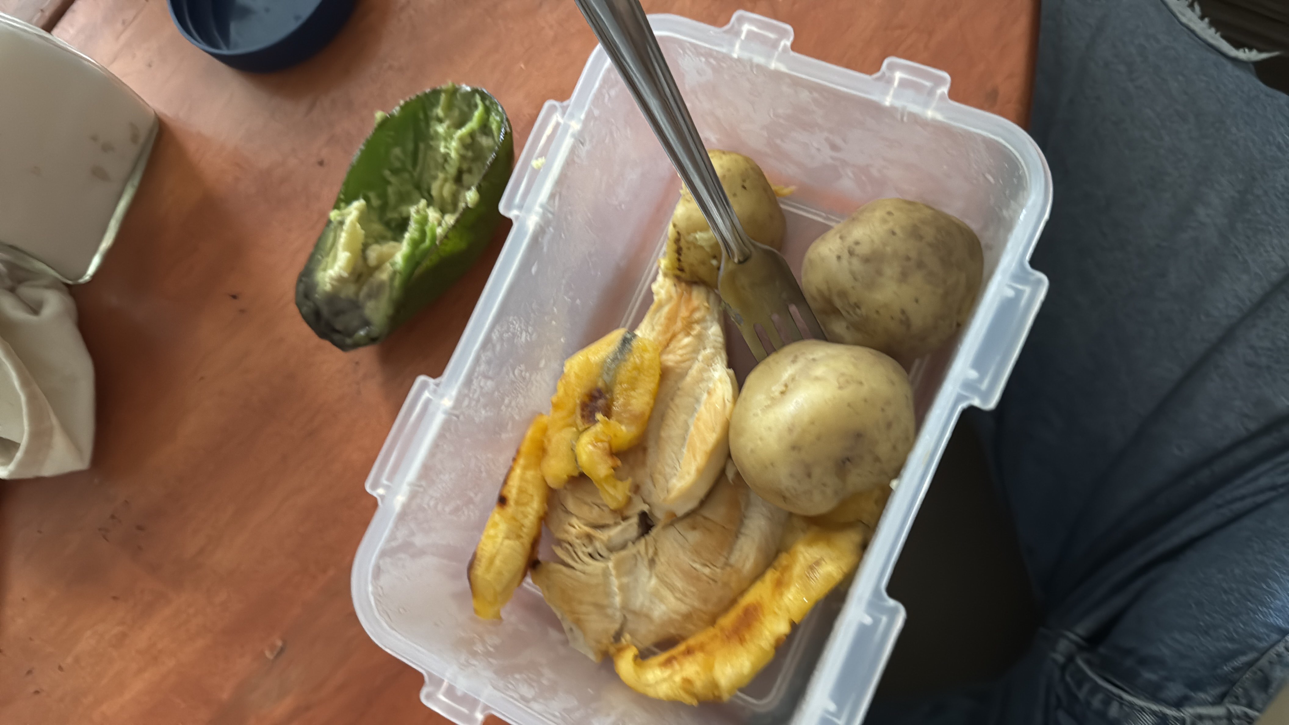 Pollo con plátano y papa