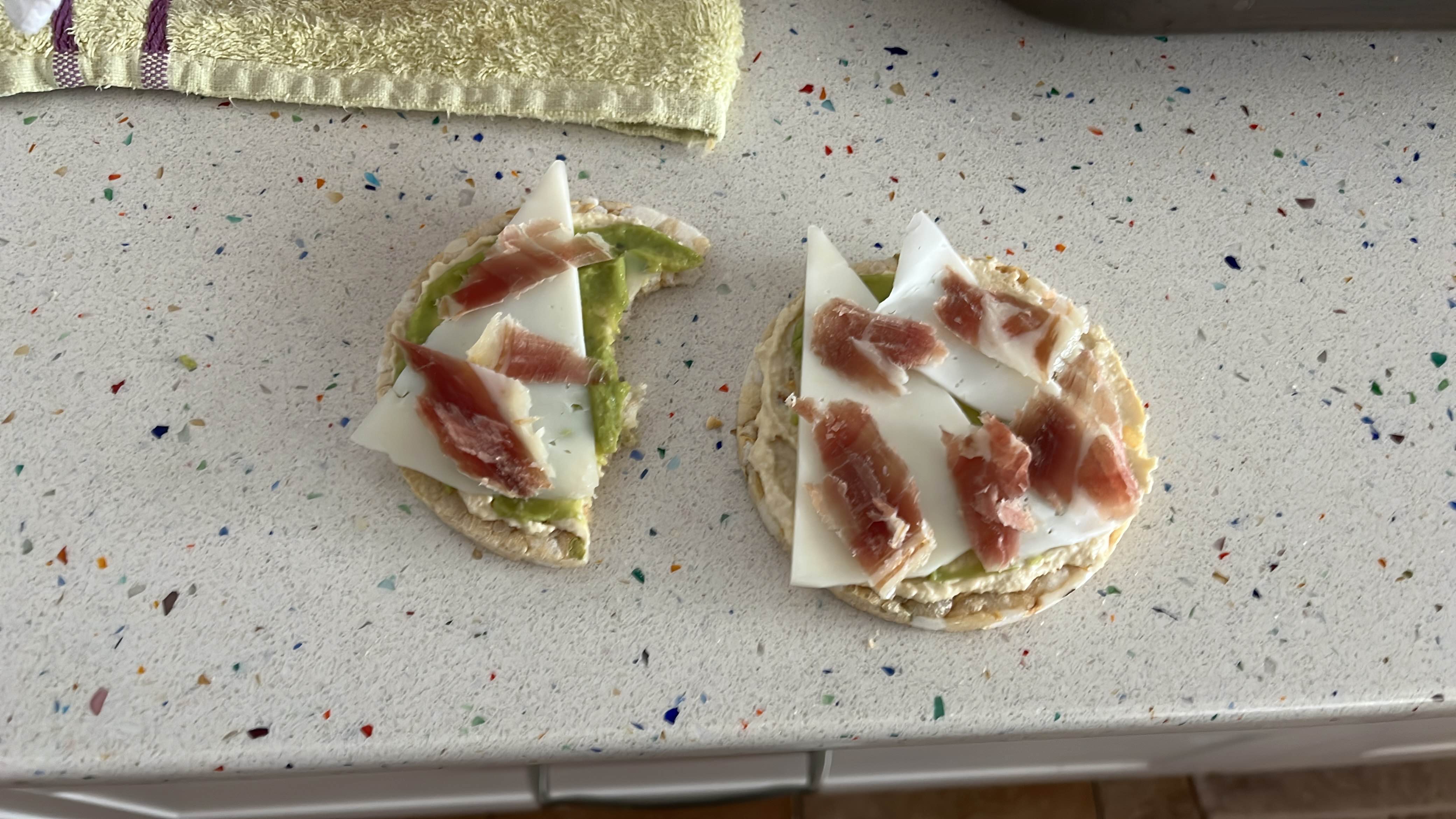 Tostadas con aguacate