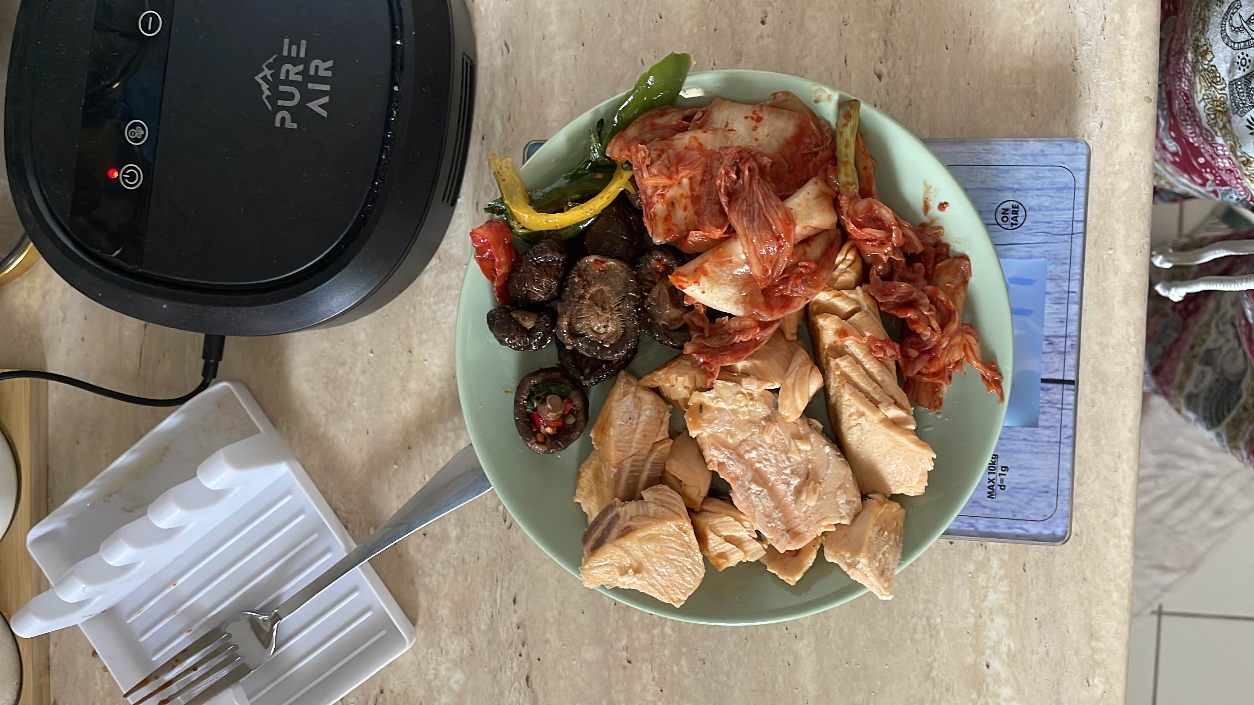 Курица с кимчи и грибами