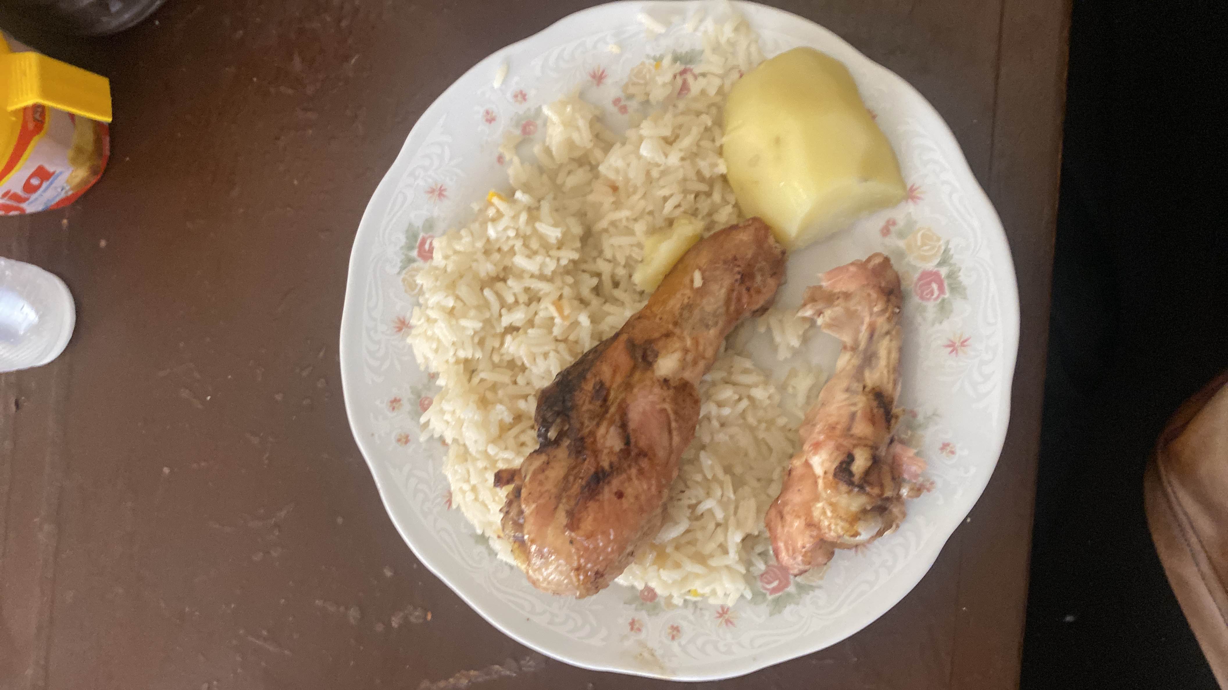 Pollo con arroz y papa