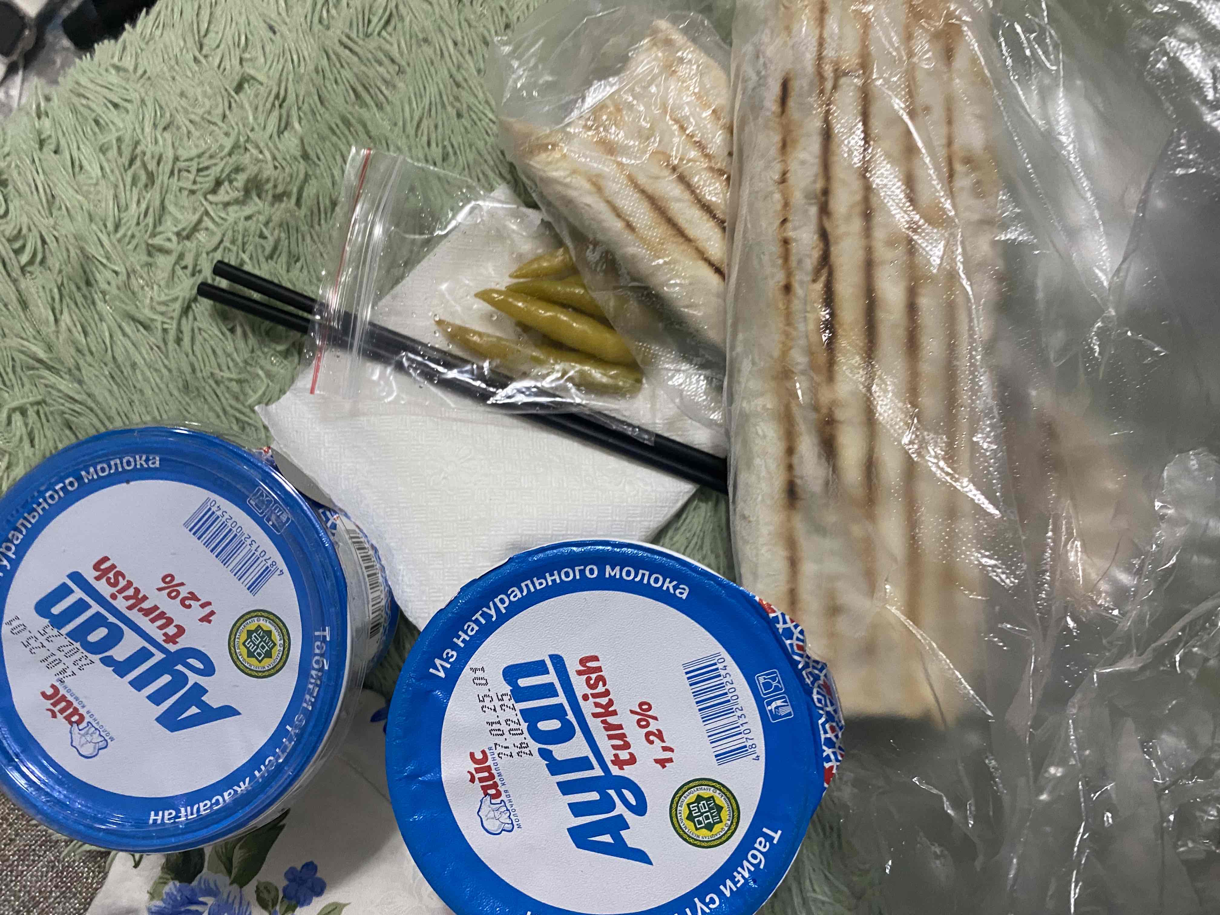 Айран и лаваш