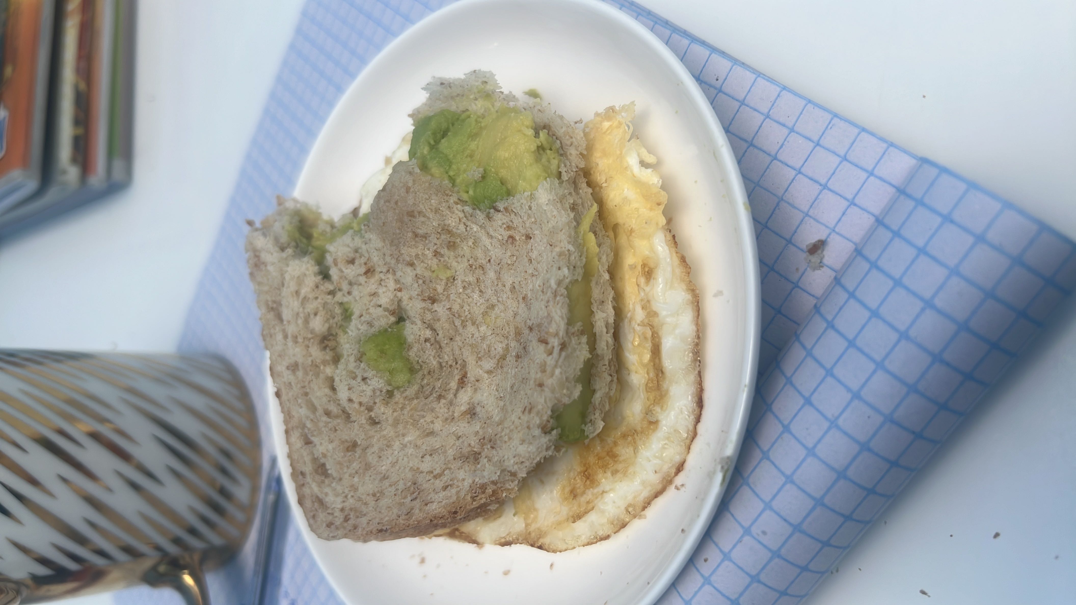 Avocado Egg Sandwich