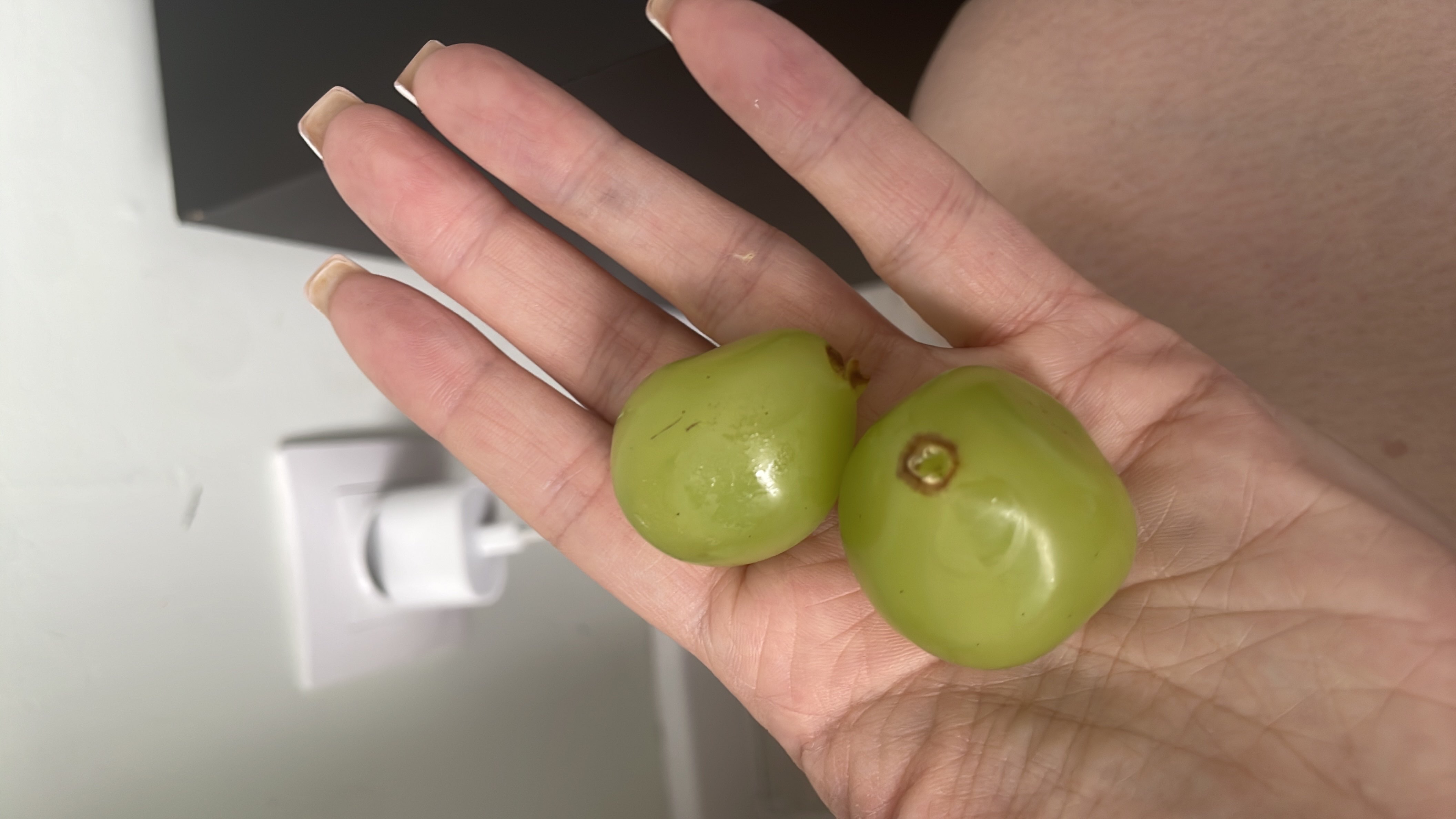 Зеленый виноград