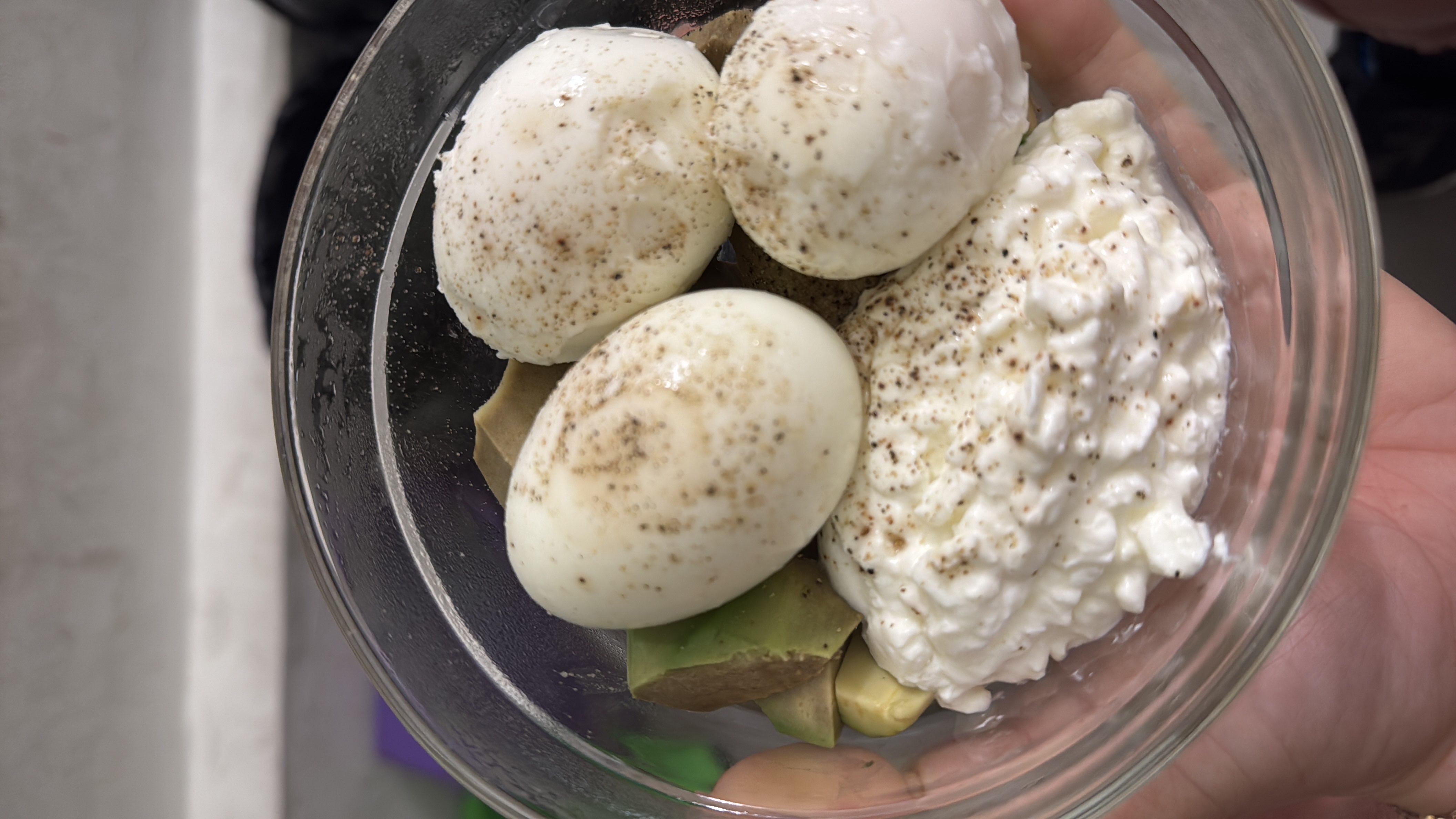 Αυγά με αβοκάντο