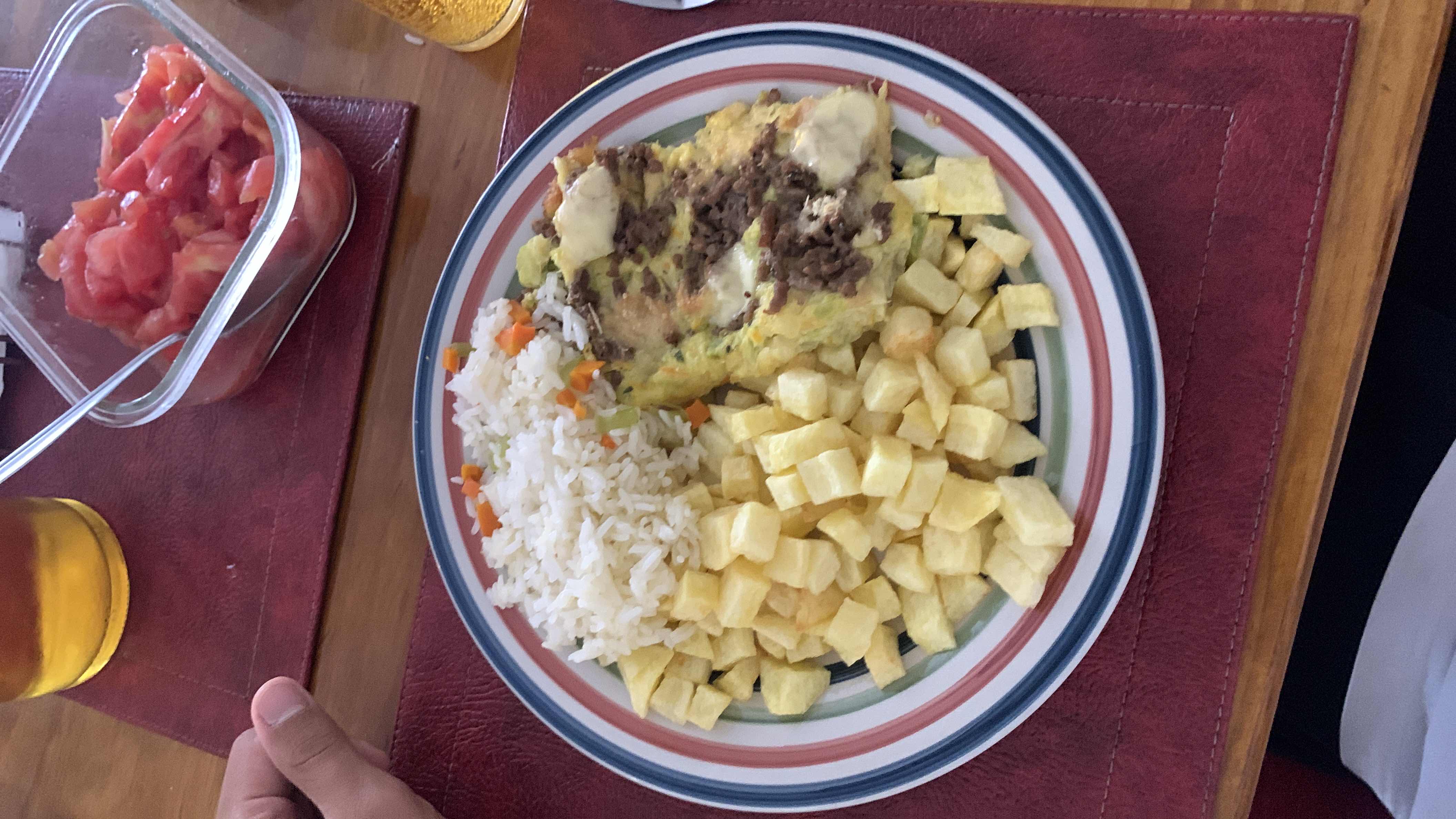 Arroz con tortilla y papas