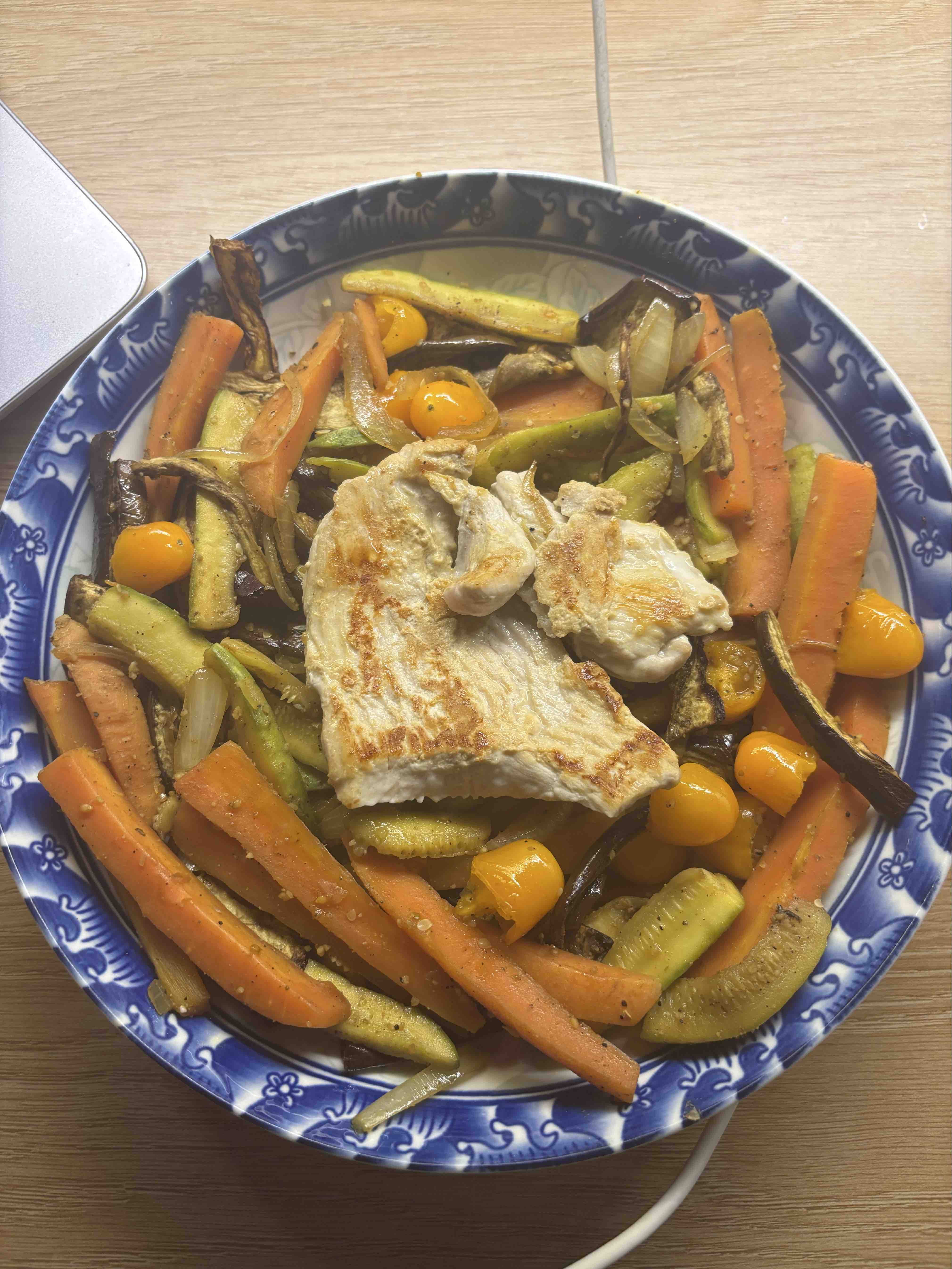 Poulet aux légumes grillés