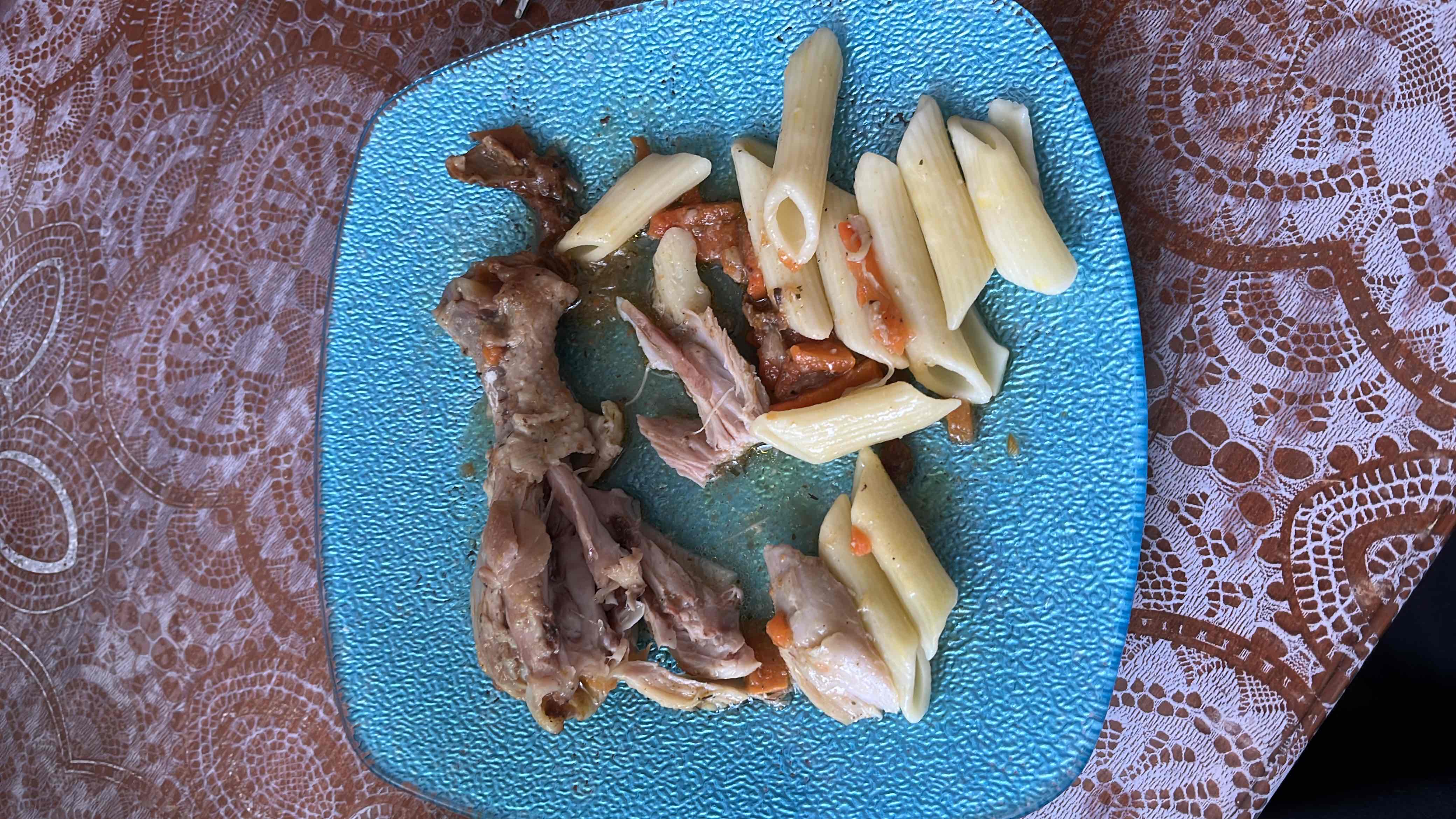 Курица с макаронами