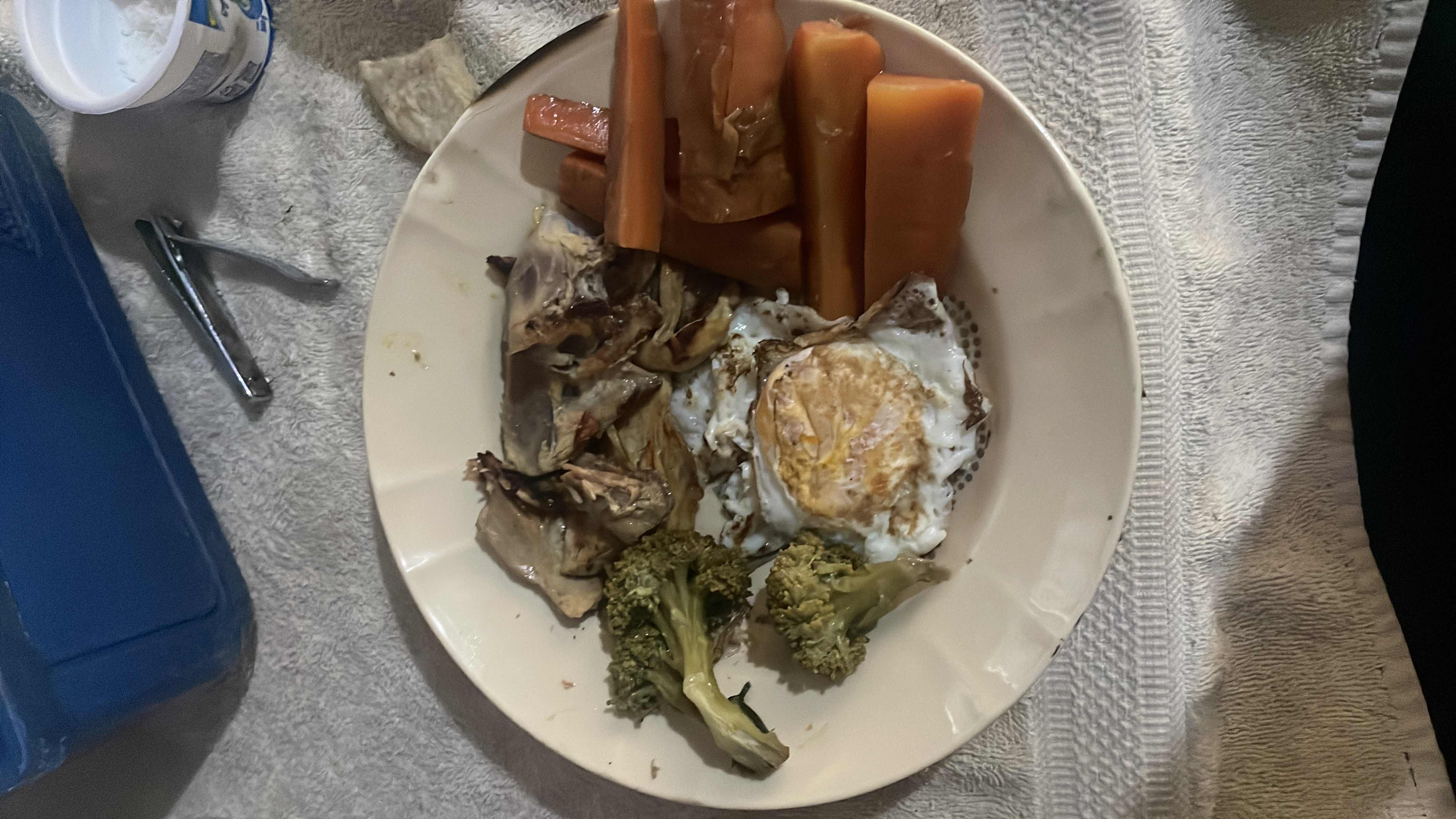 Plato de pollo y verduras